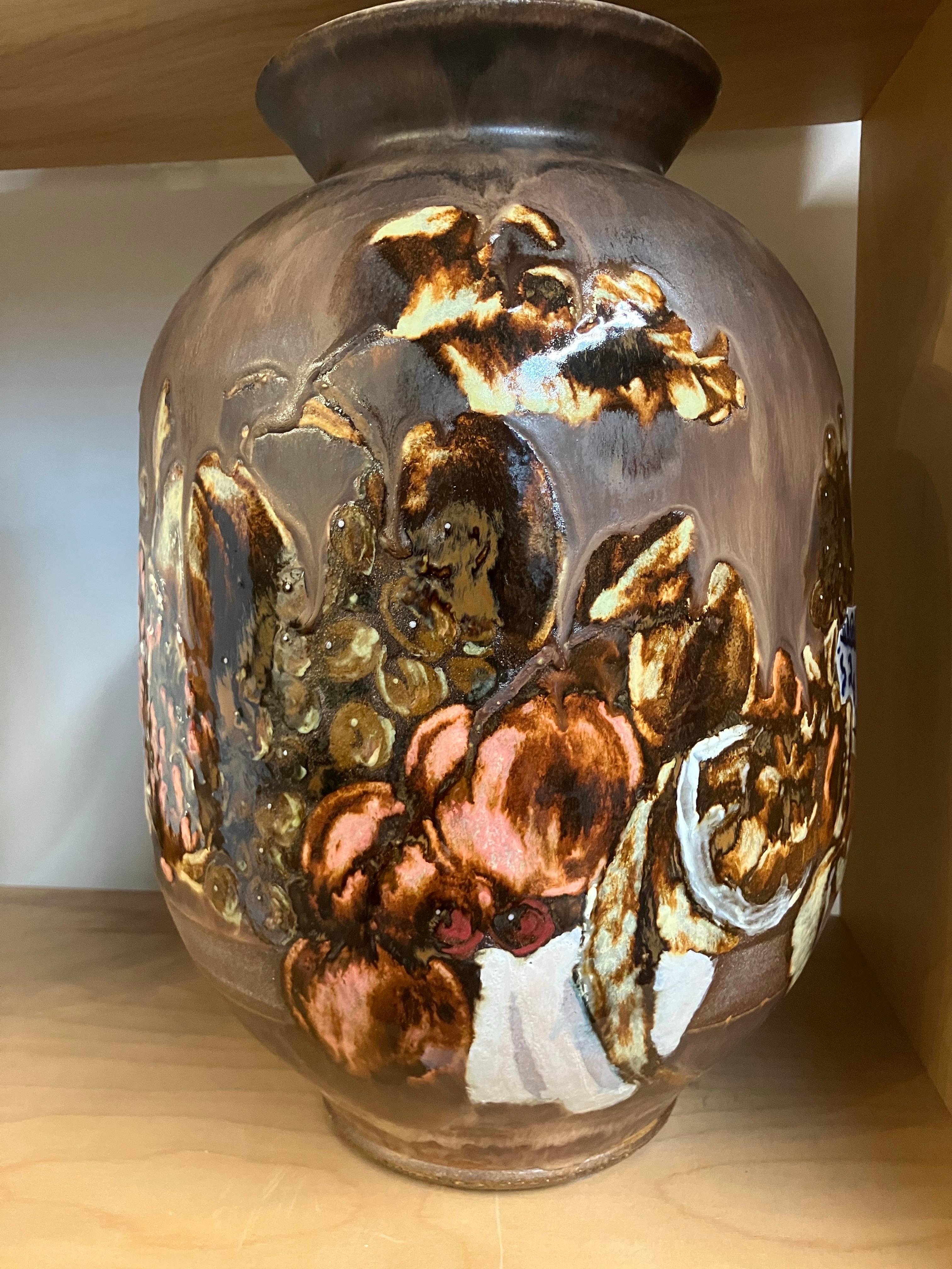 Vase Vanitas #12, Dirk Staschke, 2024, Sculpture en céramique émaillée peinte en vente 4