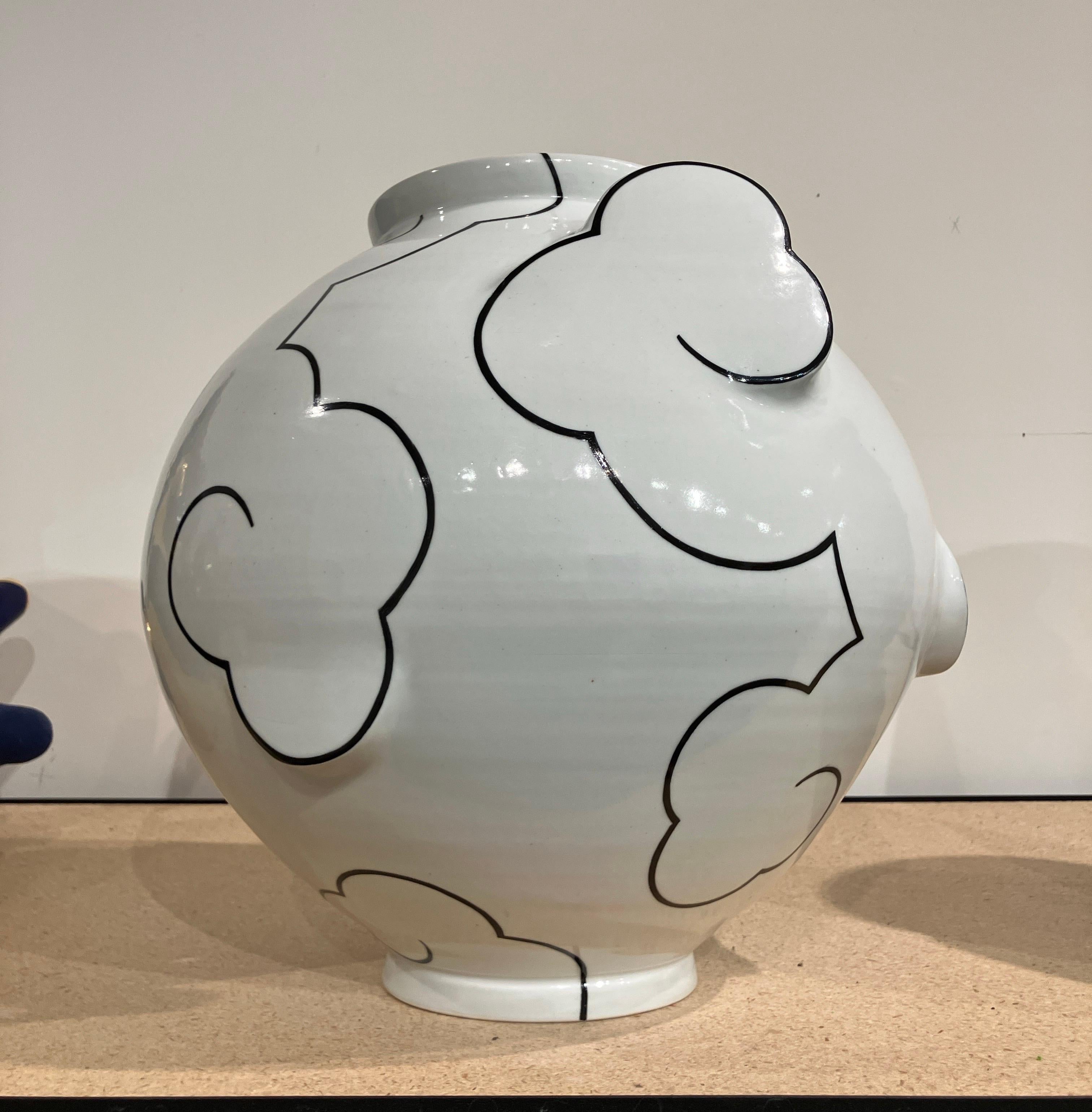 Functional Porcelain Sculpture, Korean American, Cloud Moon Jar, Sam Chung, 2025 For Sale 7