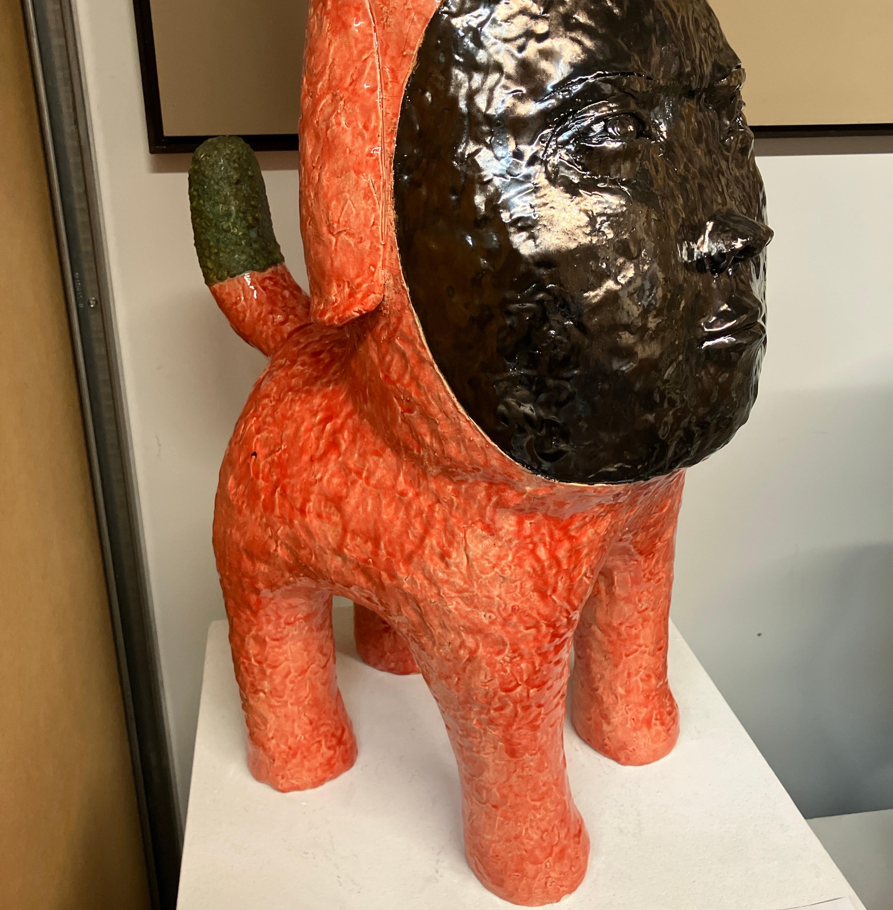 Figurative Ceramic Sculpture, Glazed Stoneware, Dog by Kensuke Yamada, 2024 en venta 5