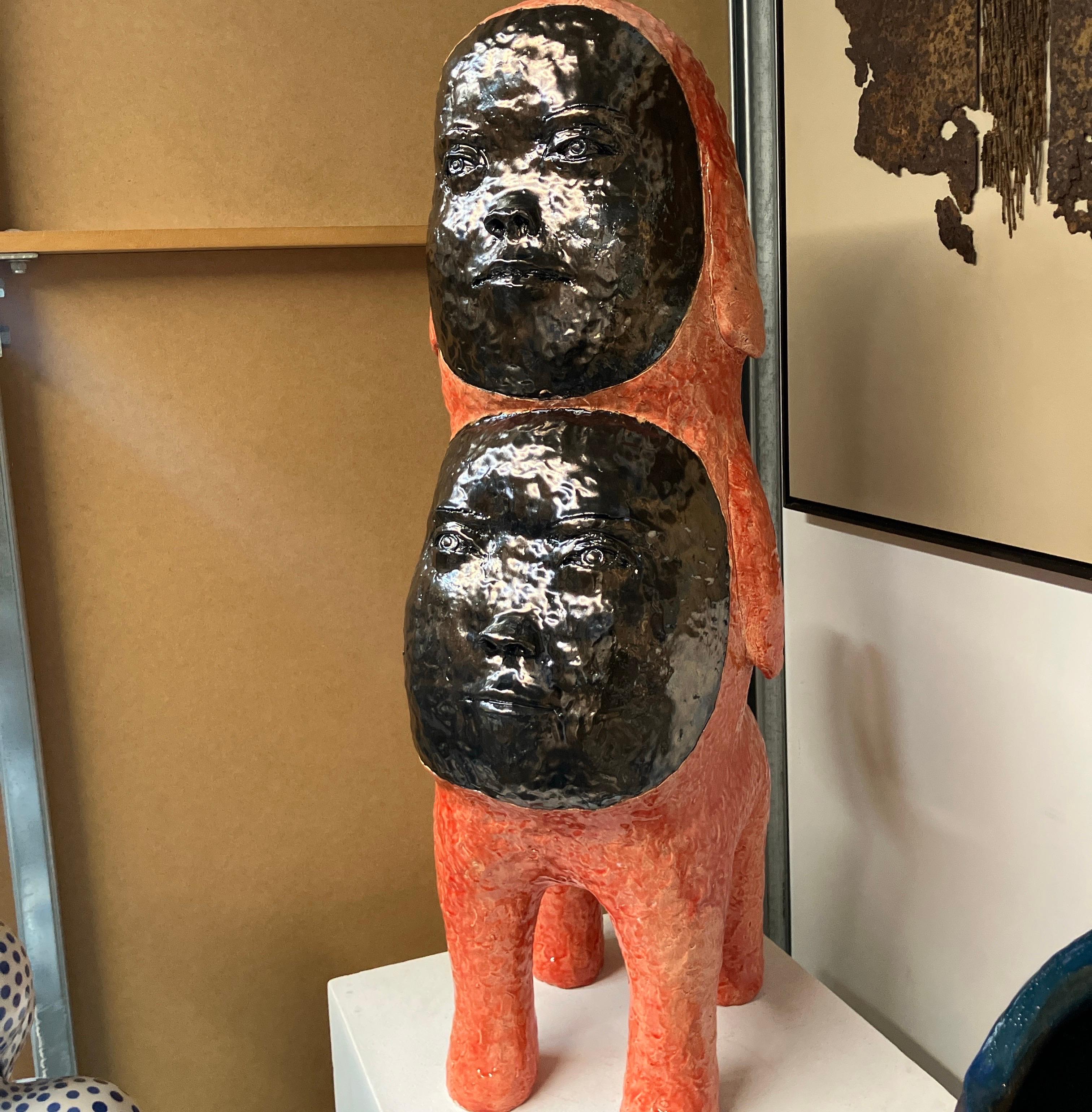 Figurative Ceramic Sculpture, Glazed Stoneware, Dog by Kensuke Yamada, 2024 en venta 6
