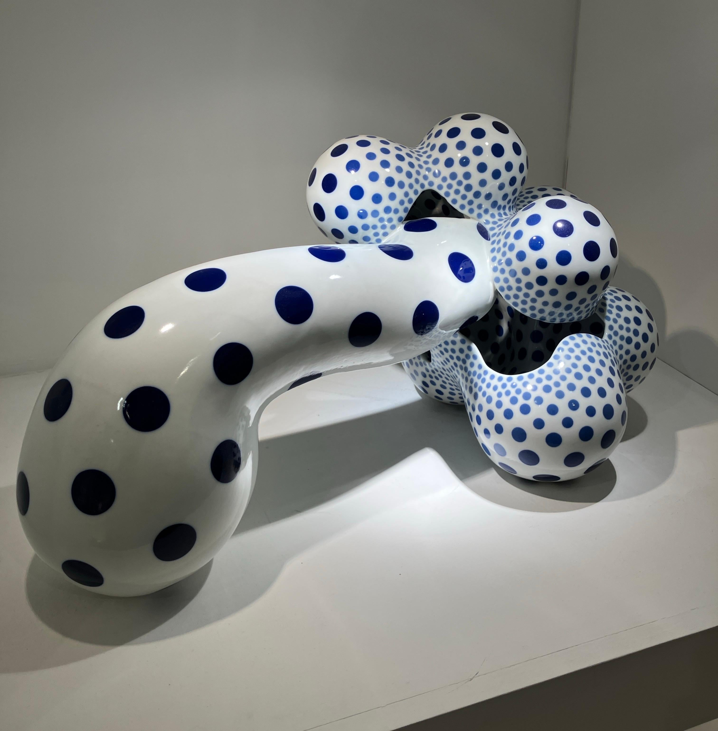Abstract Porcelain Form, Elegant Contemporary Sculpture, Polkadot Patterning For Sale 2