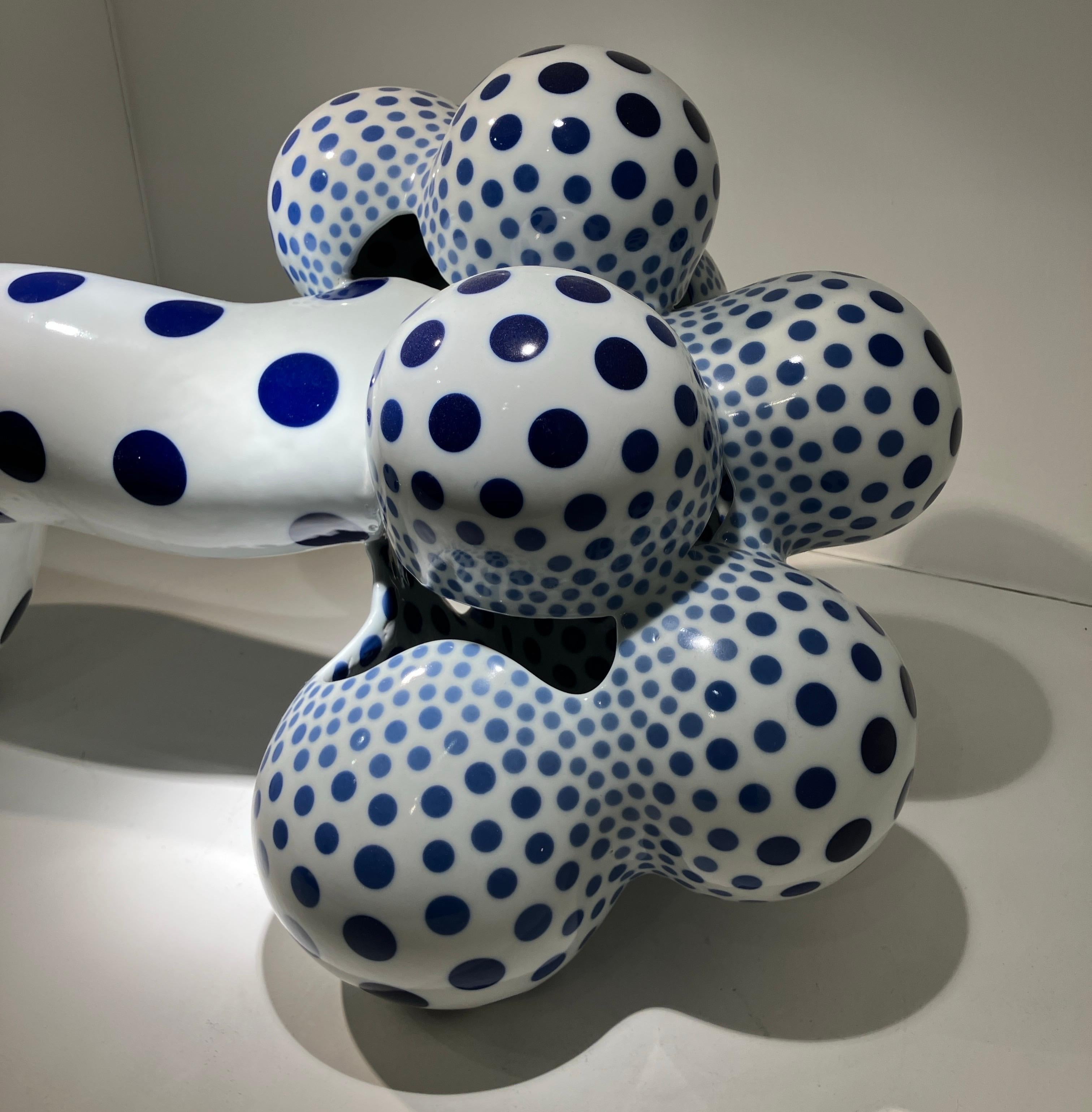 Abstract Porcelain Form, Elegant Contemporary Sculpture, Polkadot Patterning For Sale 4