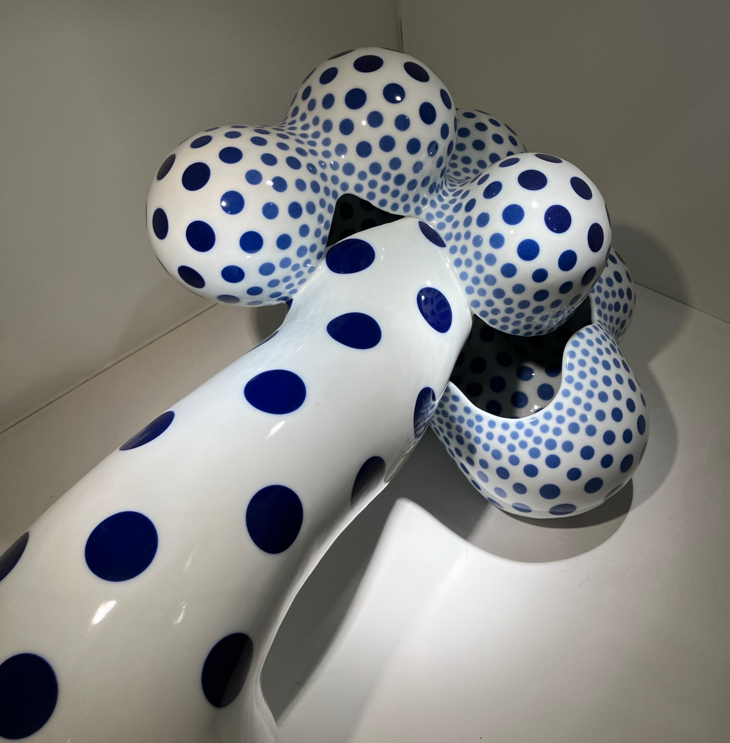 Abstract Porcelain Form, Elegant Contemporary Sculpture, Polkadot Patterning For Sale 5
