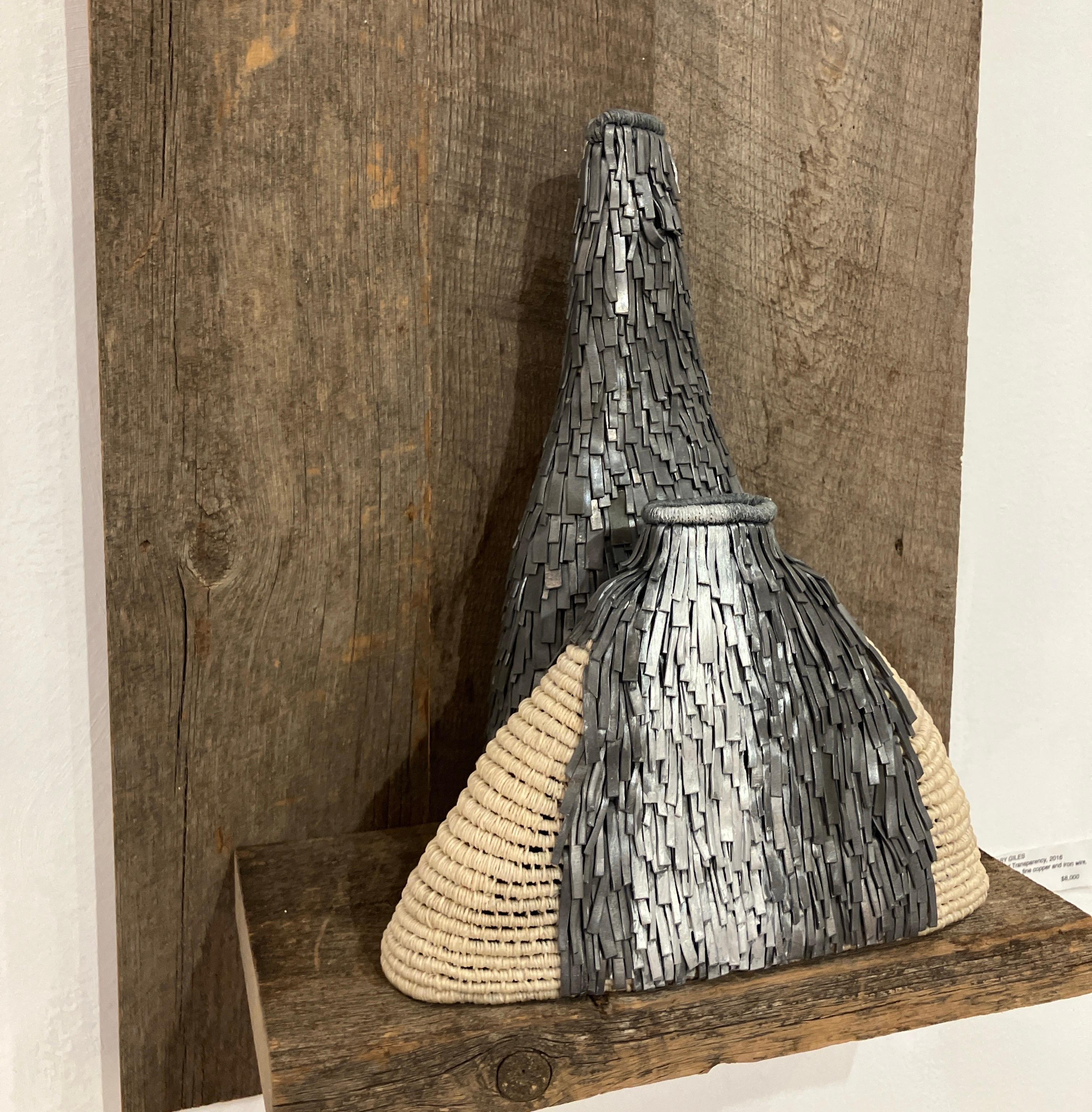 « Transparence argentée », sculpture de techniques mixtes, lin ciré, bois de récupération en vente 1