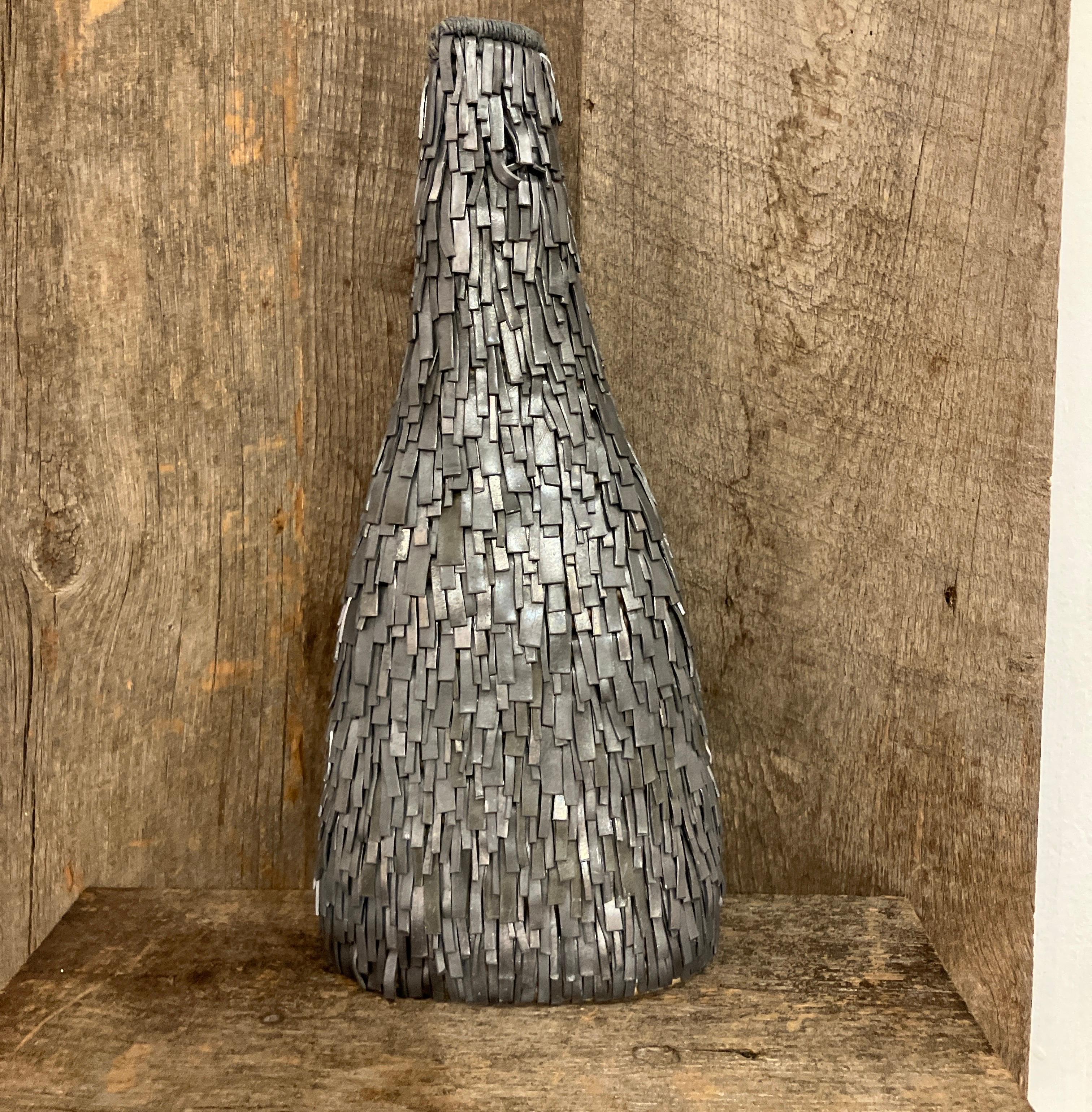 « Transparence argentée », sculpture de techniques mixtes, lin ciré, bois de récupération en vente 5