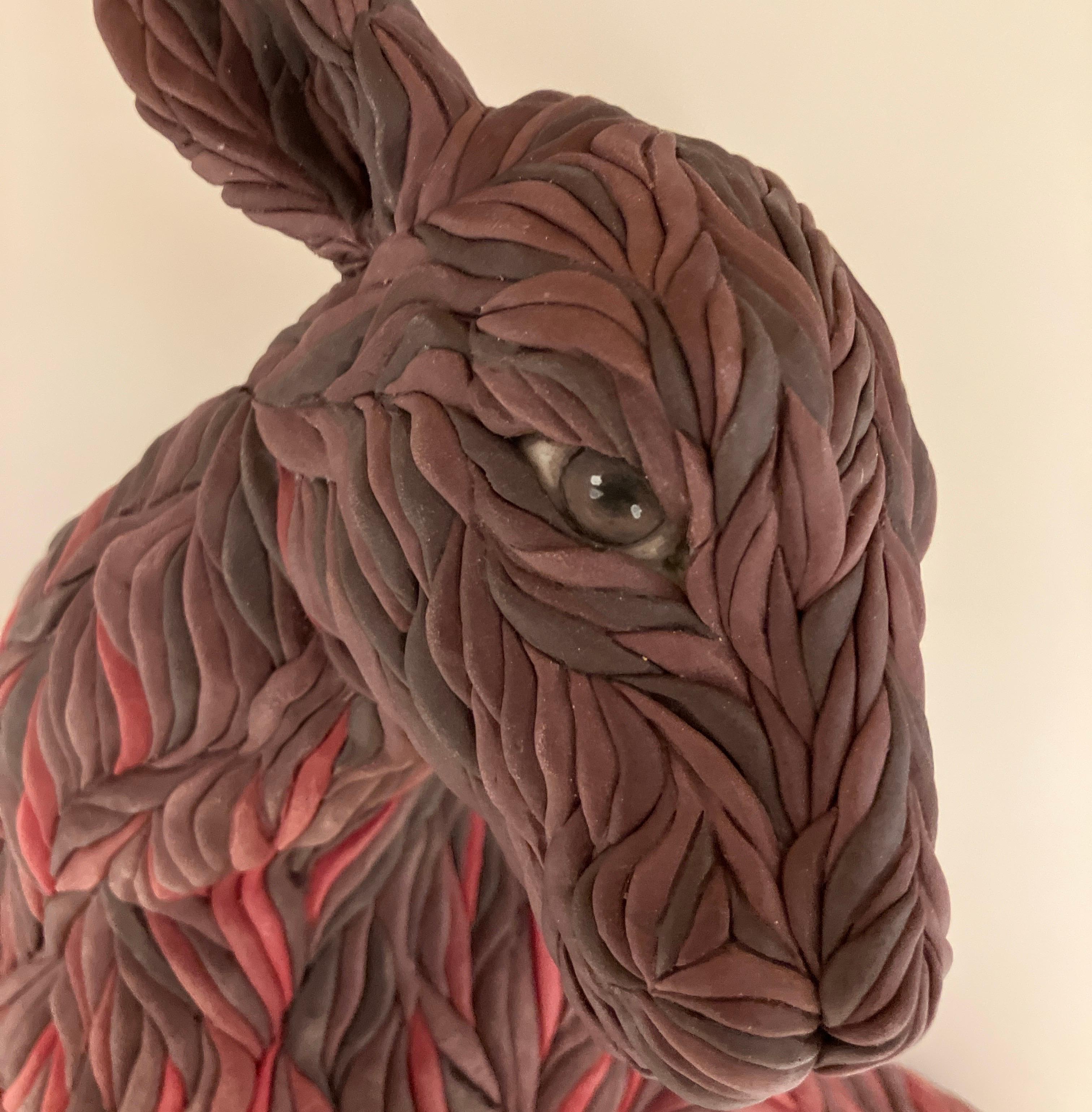 « Nostos », sculpture murale en céramique, porcelaine colorée, animal, figuratif en vente 1