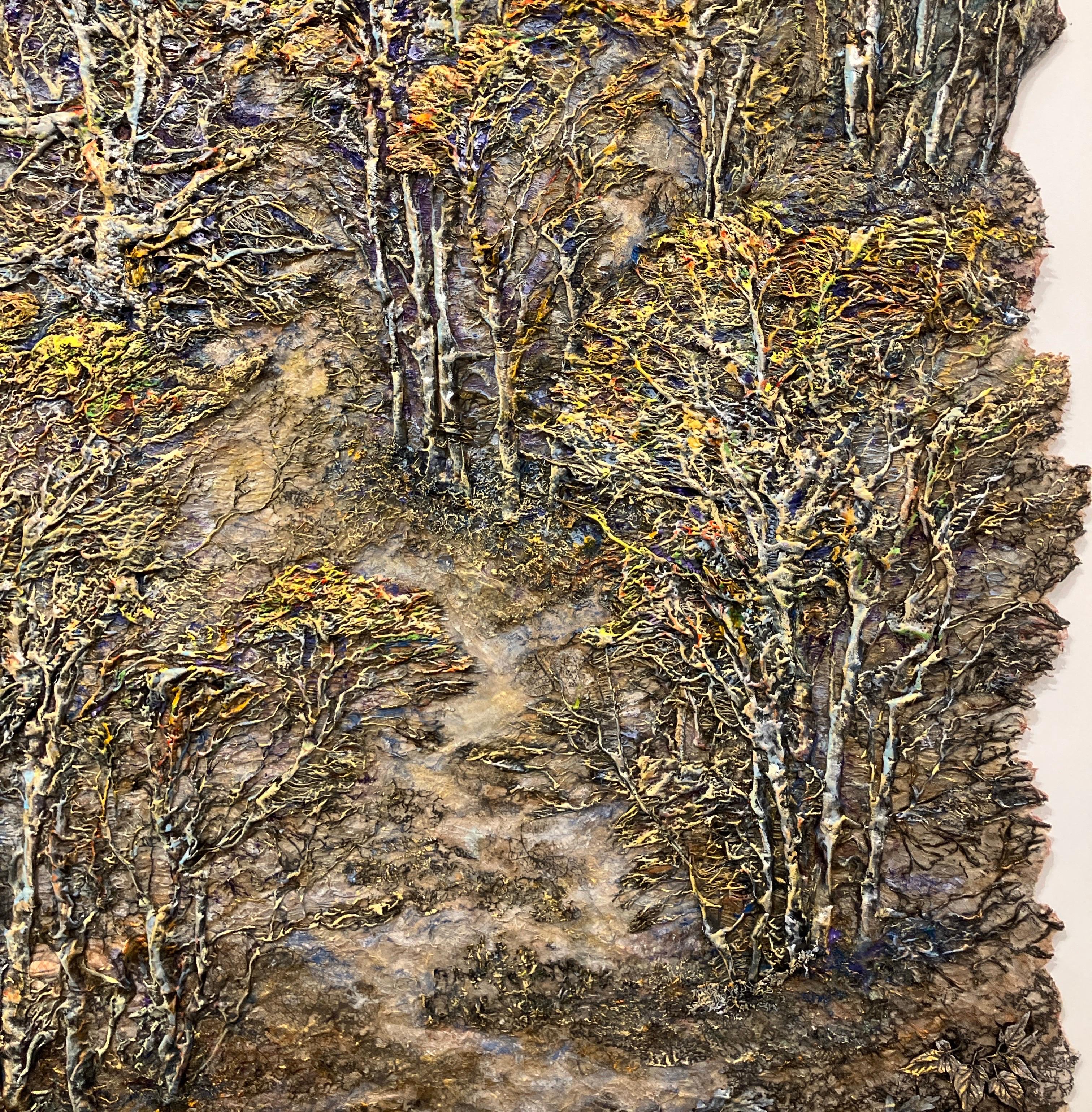 Forest Sanctuary von Lesley Richmond, 2022, Wand-Hängeskulptur in Mischtechnik im Angebot 4