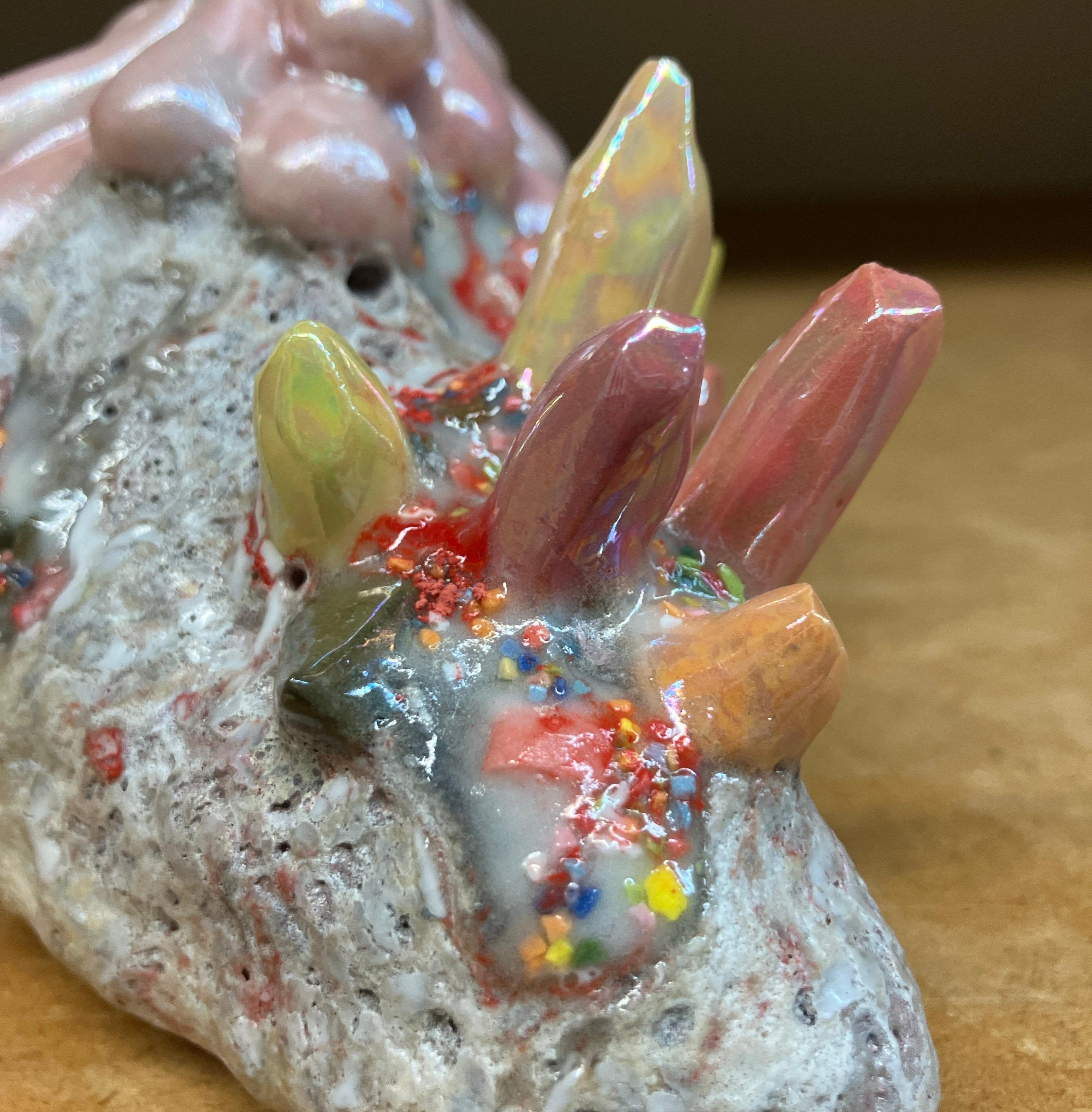 Sculpture abstraite « Crystalized #2 » avec nacre, porcelaine en vente 6
