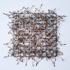 "Circle Grid No. 6":: Sculpture murale contemporaine en métal recyclé:: Design