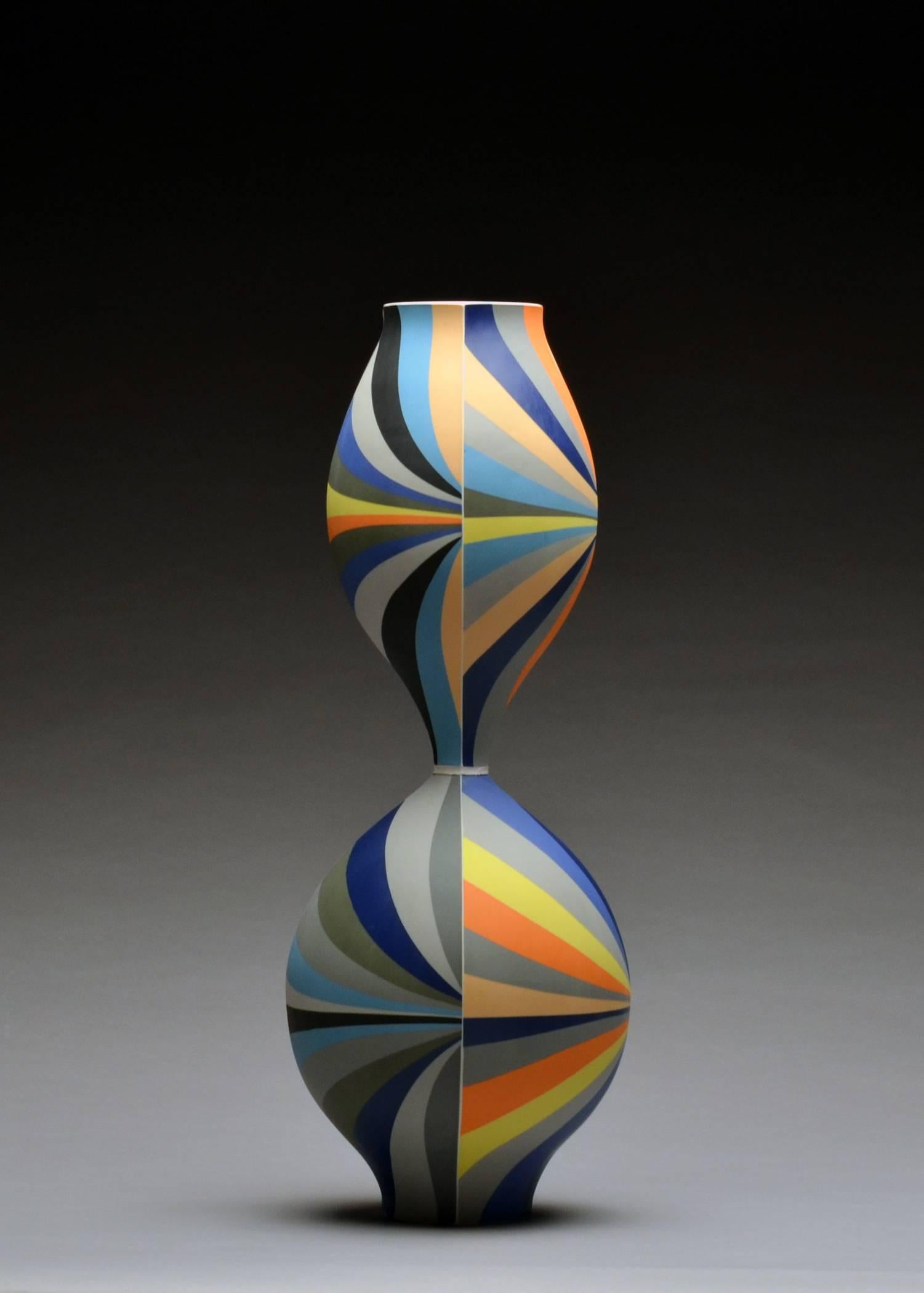 Enclosed Vase Form #7 - Art by Peter Pincus