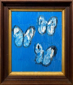 «Vuelo 3»: mariposas sobre fondo azul celeste. Pintura al óleo en marco antiguo