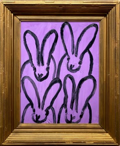 Cuadros antiguos con conejitos «morados» de contorno negro sobre fondo morado, pintados al óleo