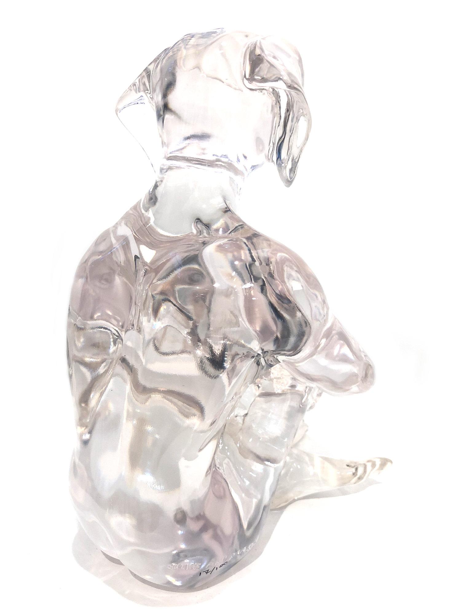 „Lolly Dogman (Clear)“ Pop-Art-Skulptur eines Daunenhundes aus klarem Polyresin im Angebot 3