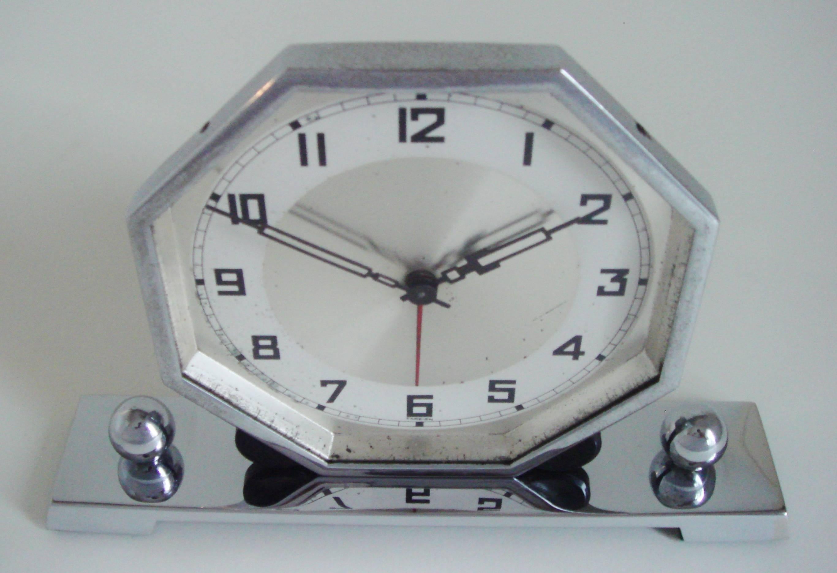 German Art Deco Chrome & Bakelite Octagonal Mechanical Alarm Clock. In Good Condition In Port Hope, ON