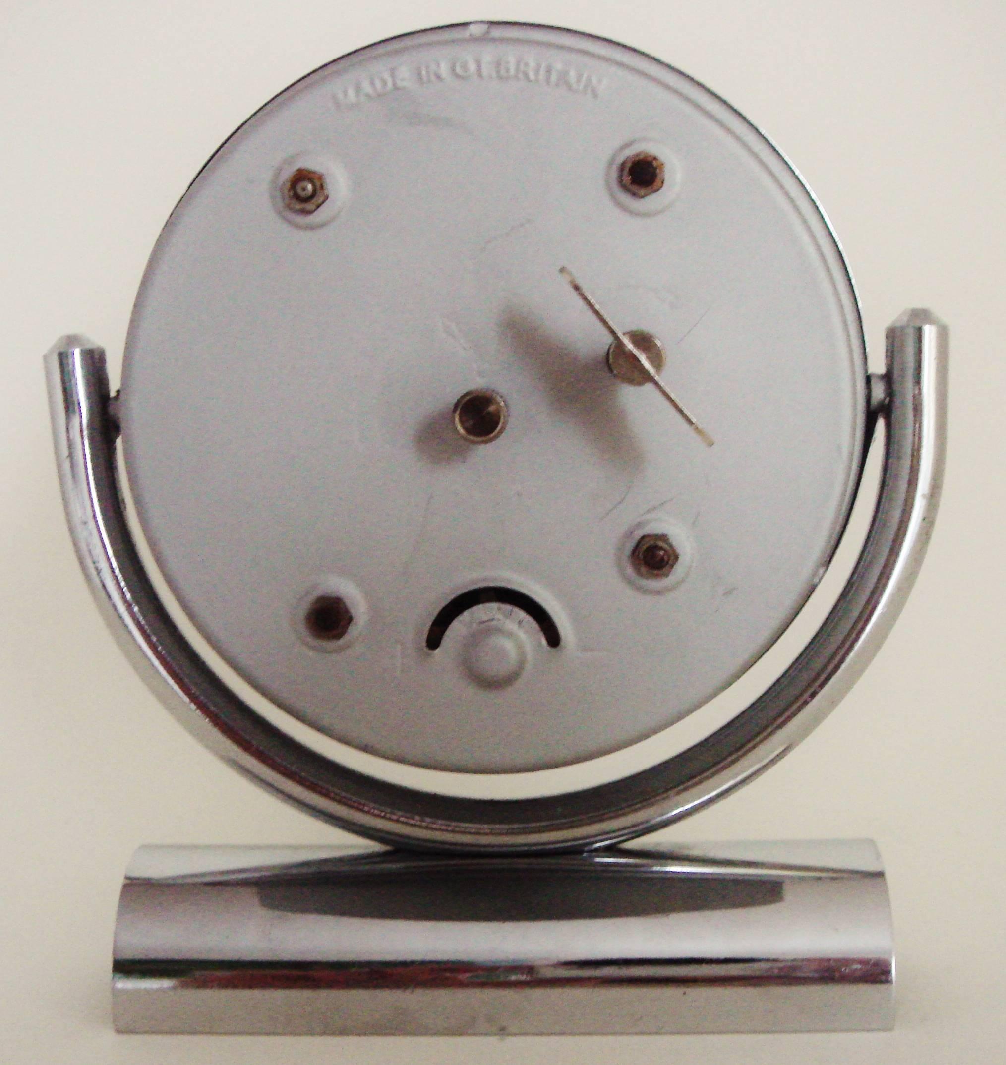 Plated English Mid-Century Modern Chrome Mechanical 30-Hour Smiths Tilting Desk Clock  