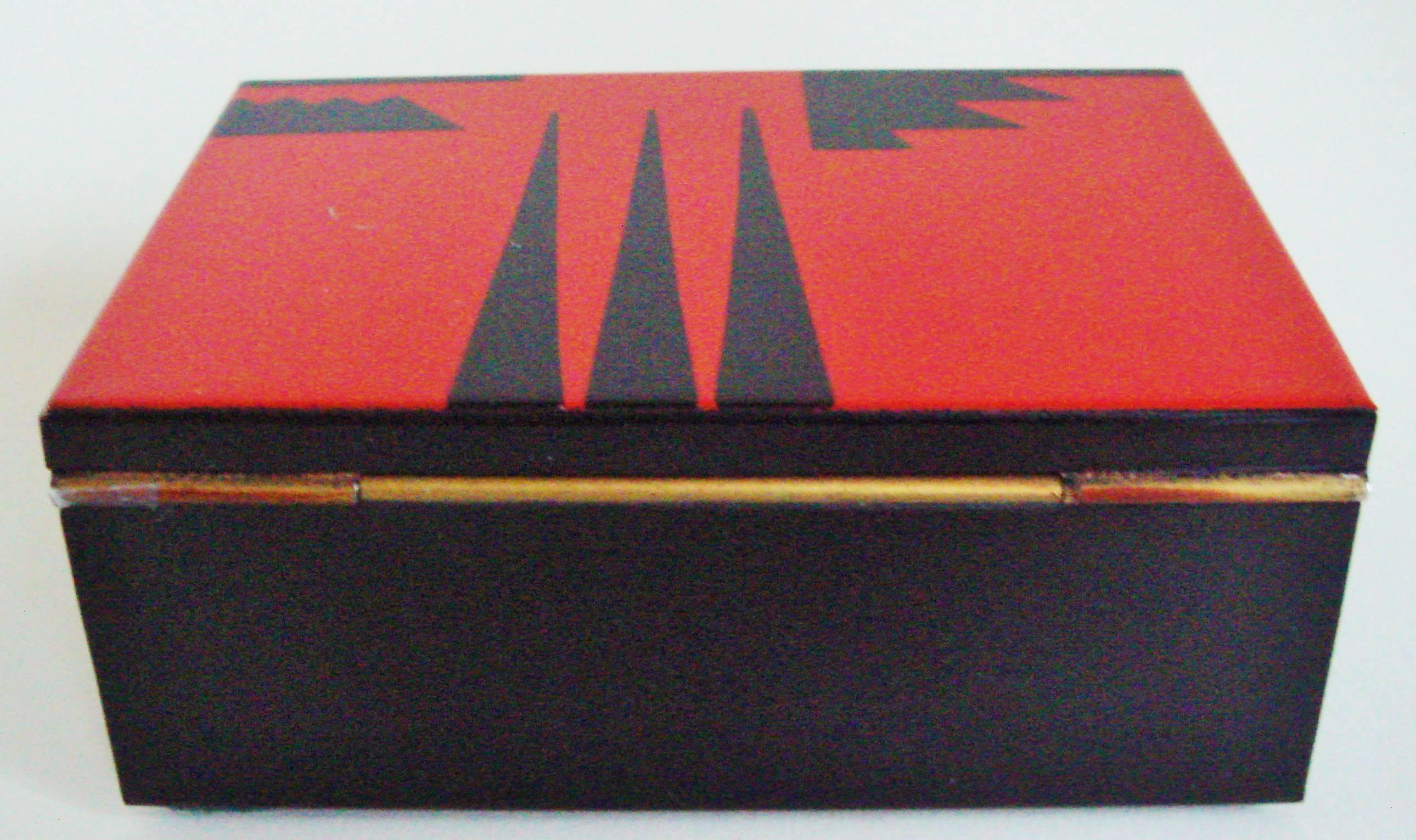 French Art Deco Geometric Red & Black Enameled, Metal & Cedar Lined Cheroot Box 2