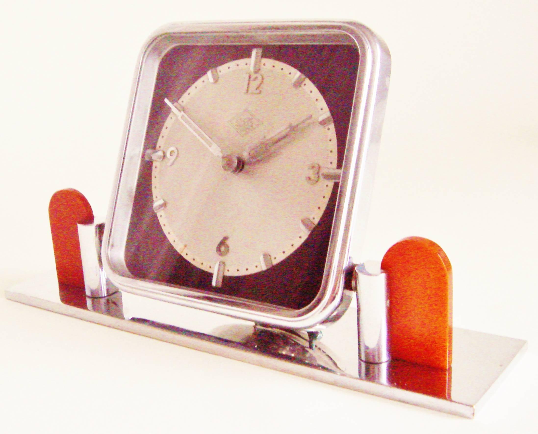 Molded German Art Deco Chrome and Bakelite O&K Presentation Mechanical Table Clock For Sale