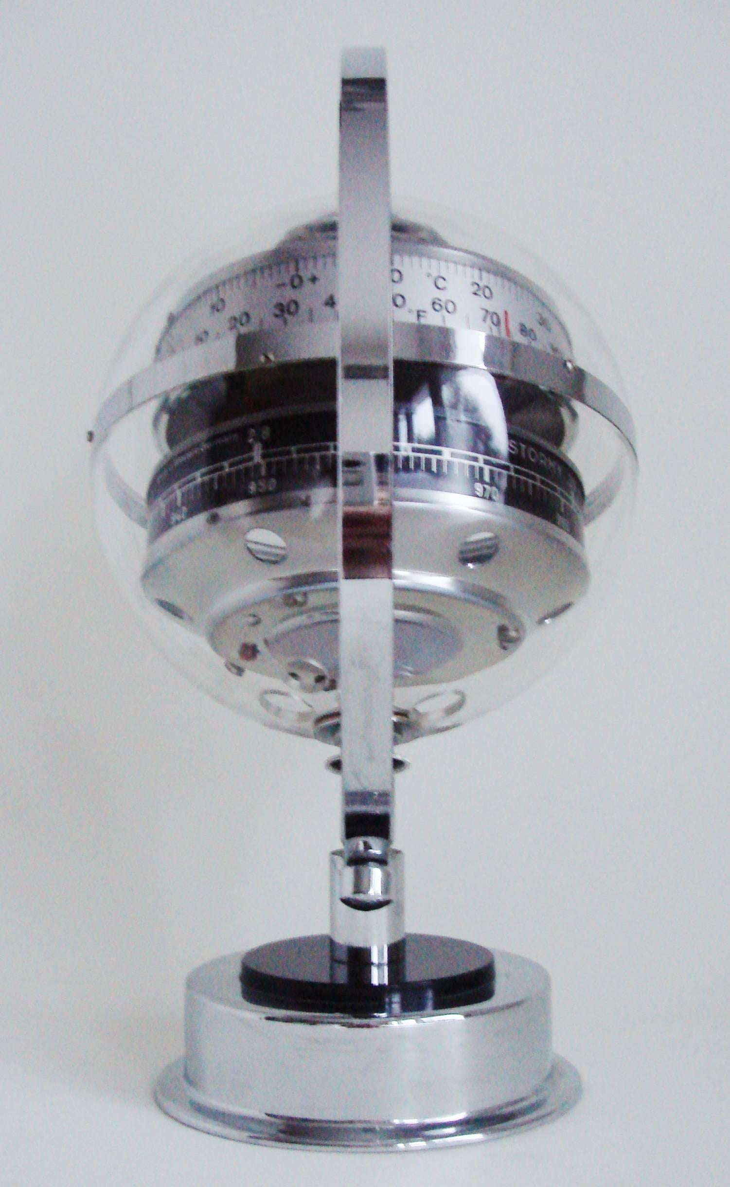 West German Space Age Chrome and Lucite Planet Desktop Weather Station by Huber In Excellent Condition In Port Hope, ON