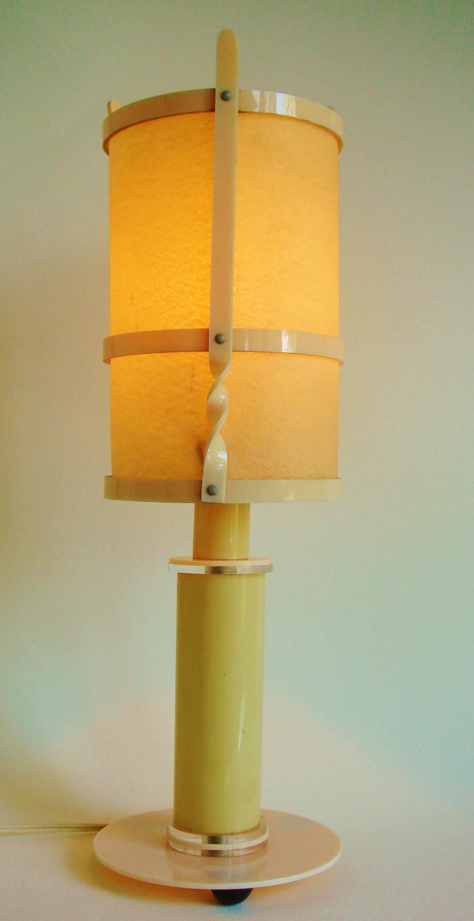 Molded French Art Deco Polychrome Pastel Lucite Table Lamp with Fiberglass Shade For Sale