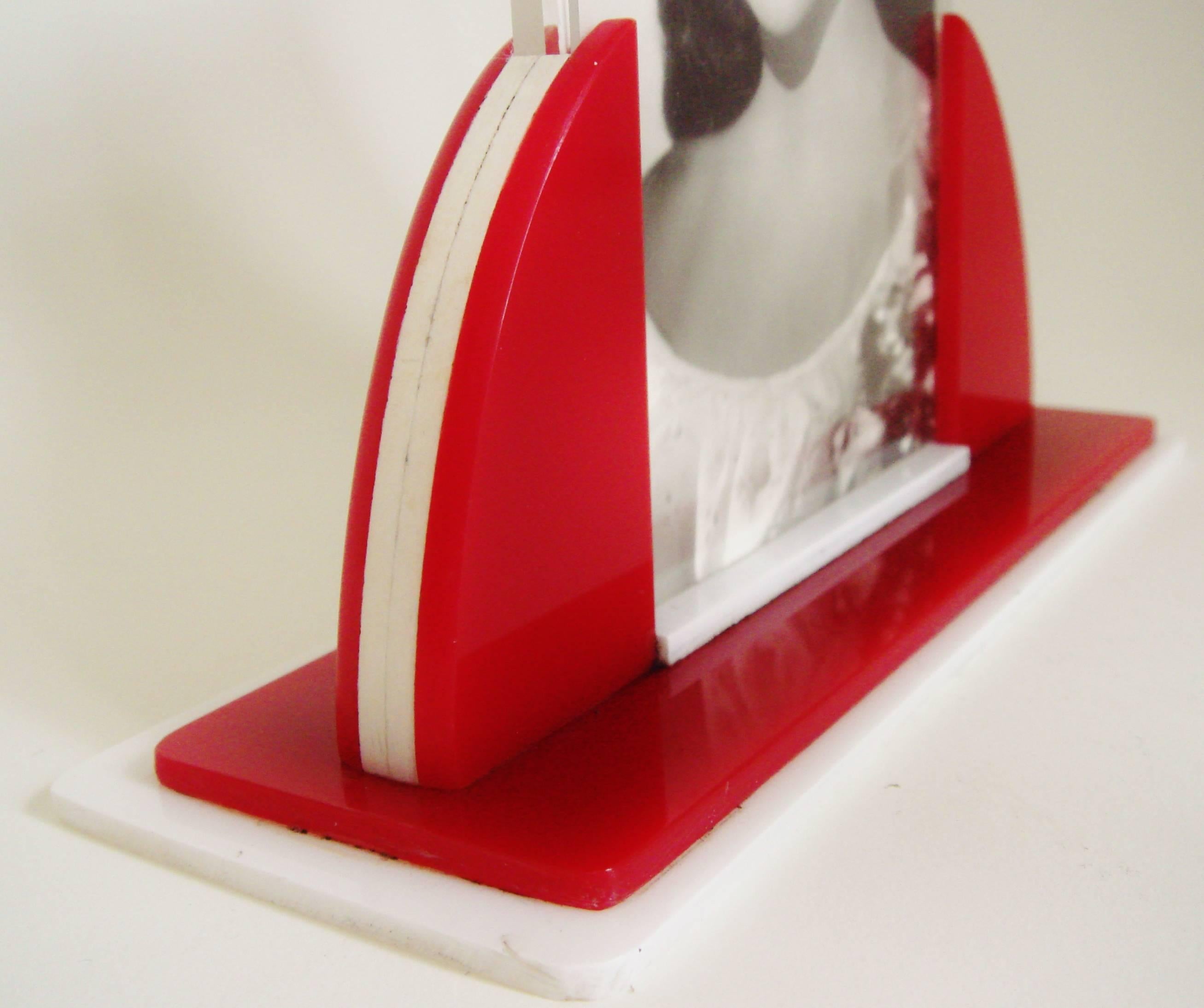 Great Britain (UK) English Art Deco Red, White and Clear Lucite Odeon Style Desk Photo Frame