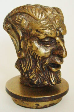 Ornement de mascotte de voiture/mephistopheles en bronze Art Déco français secret et érotique