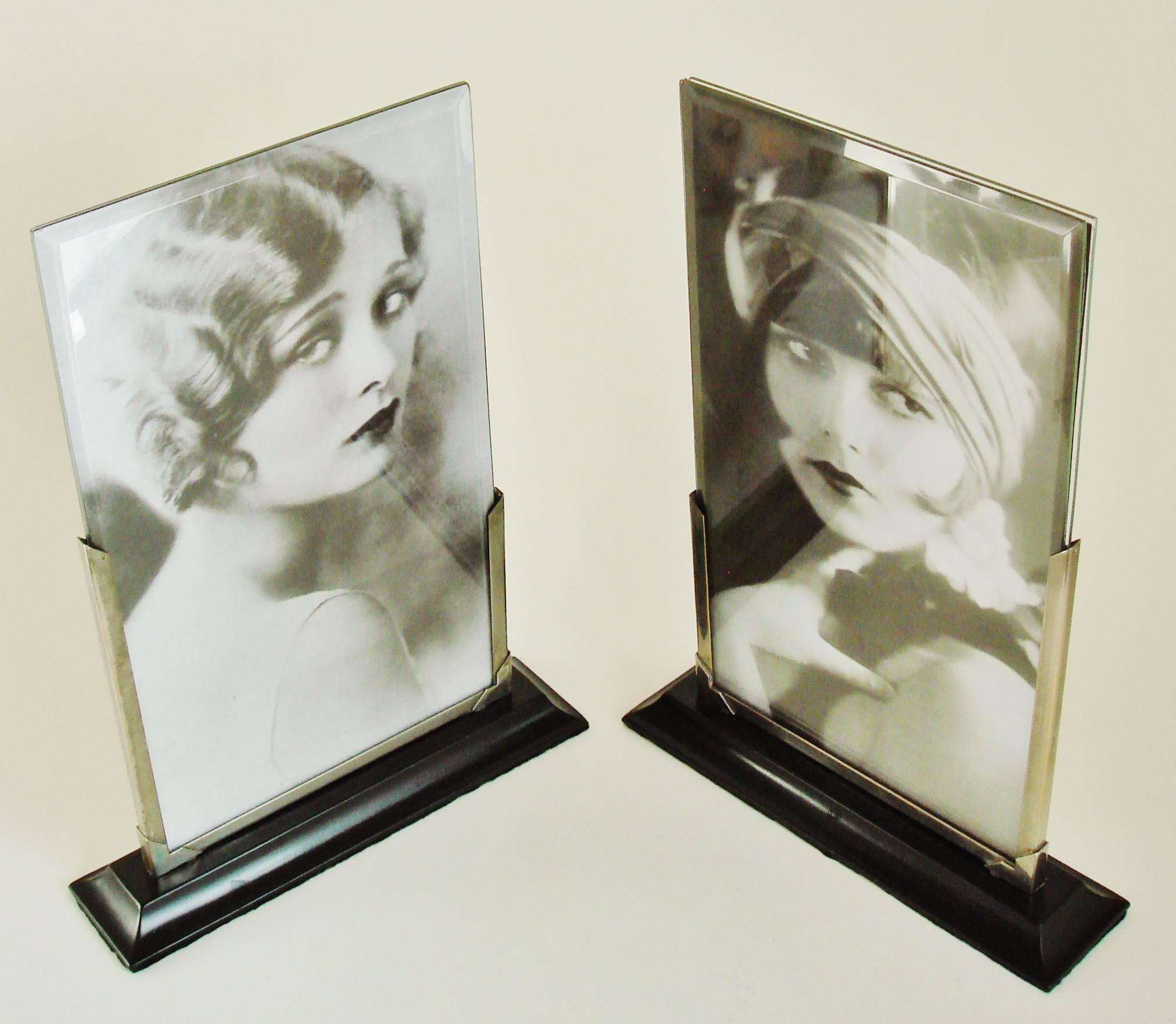 Pair of English Art Deco Chrome & Bevelled Glass Asymmetrical Bookmatched Frames In Good Condition For Sale In Port Hope, ON