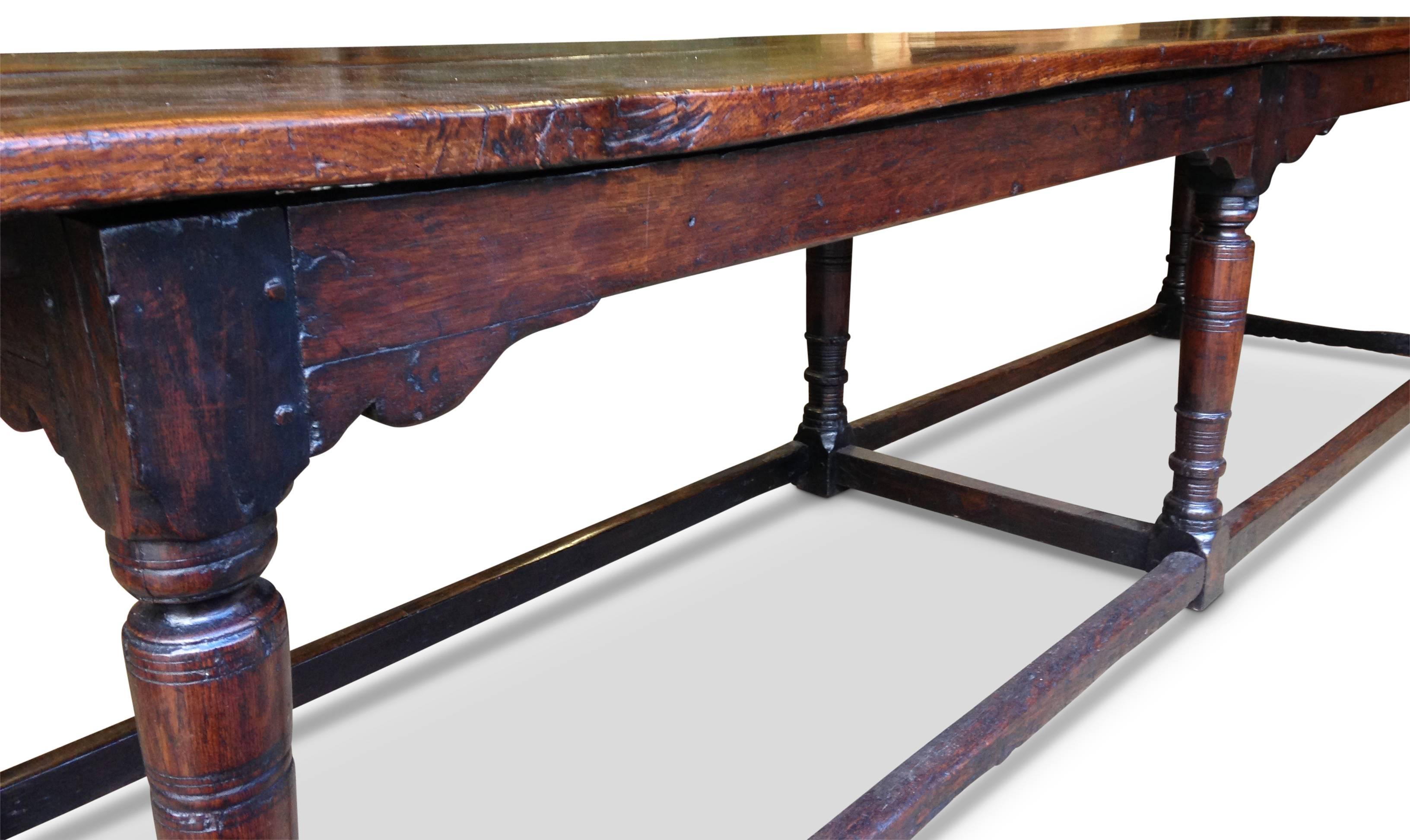 Very Large 17th Century Oak Refectory Table For Sale 2