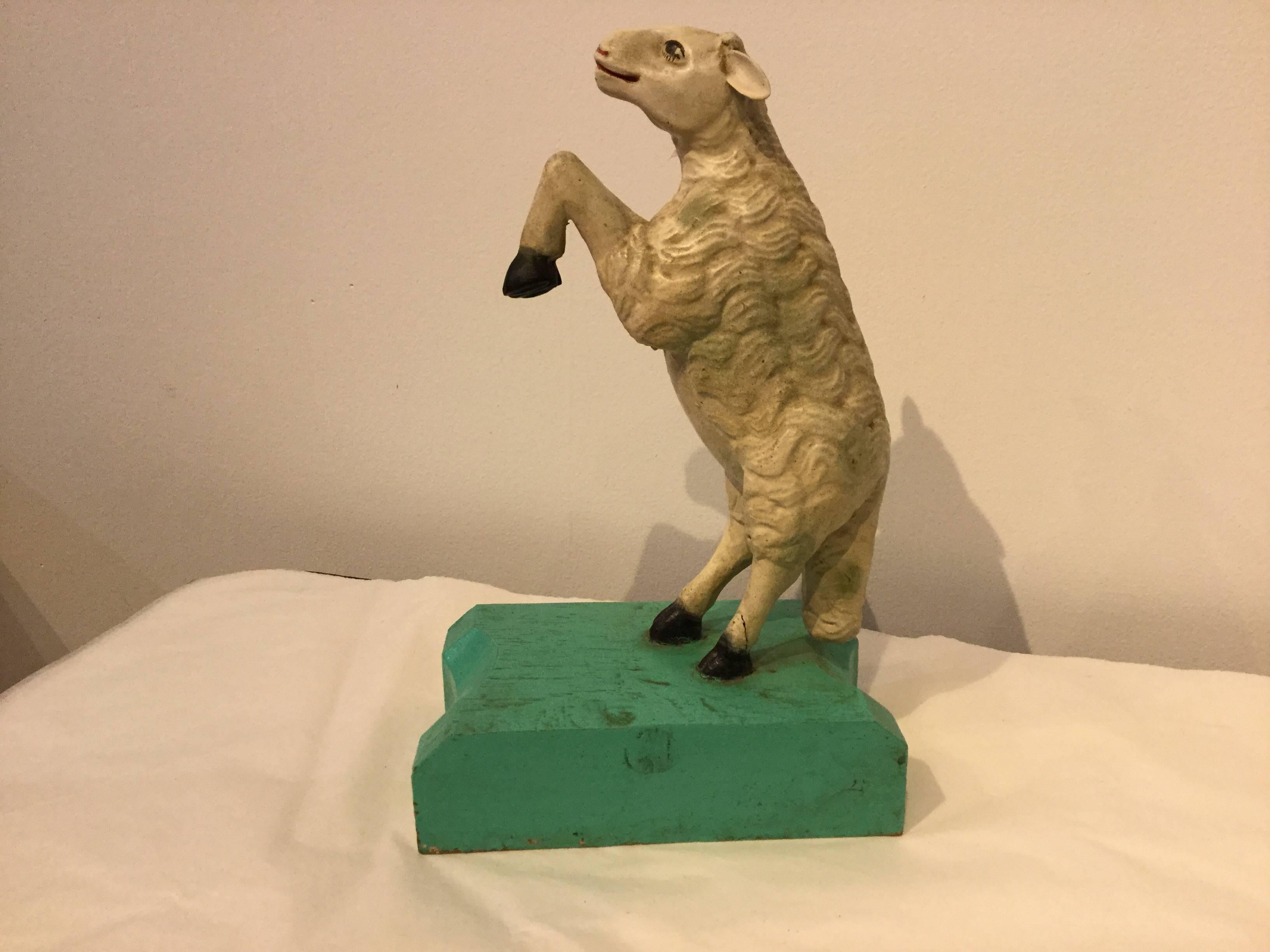Carved Mexican Creche Sheep or Lamb In Excellent Condition For Sale In North Beninngton, VT