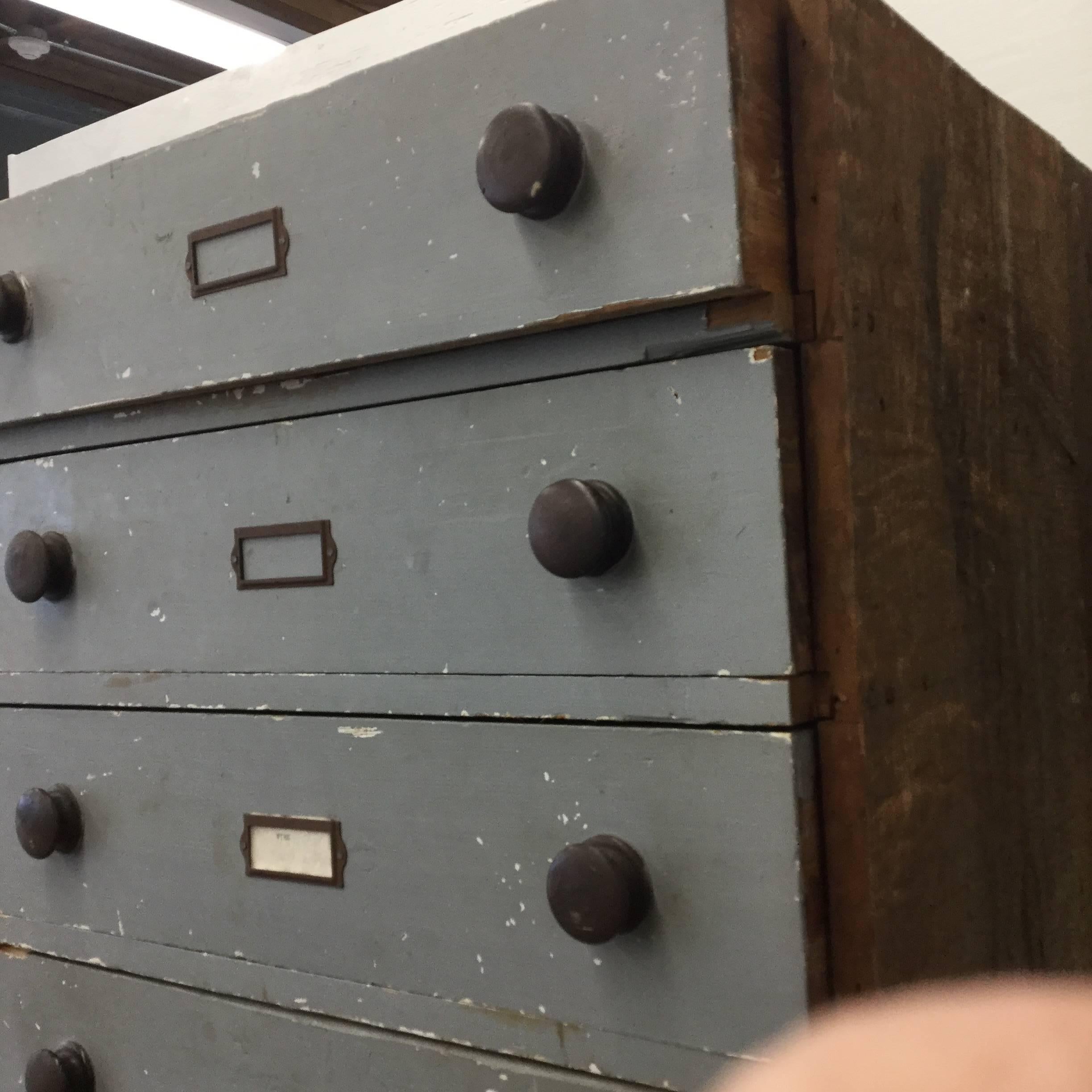 Giant Multi Drawer Industrial Cabinet In Excellent Condition For Sale In North Beninngton, VT