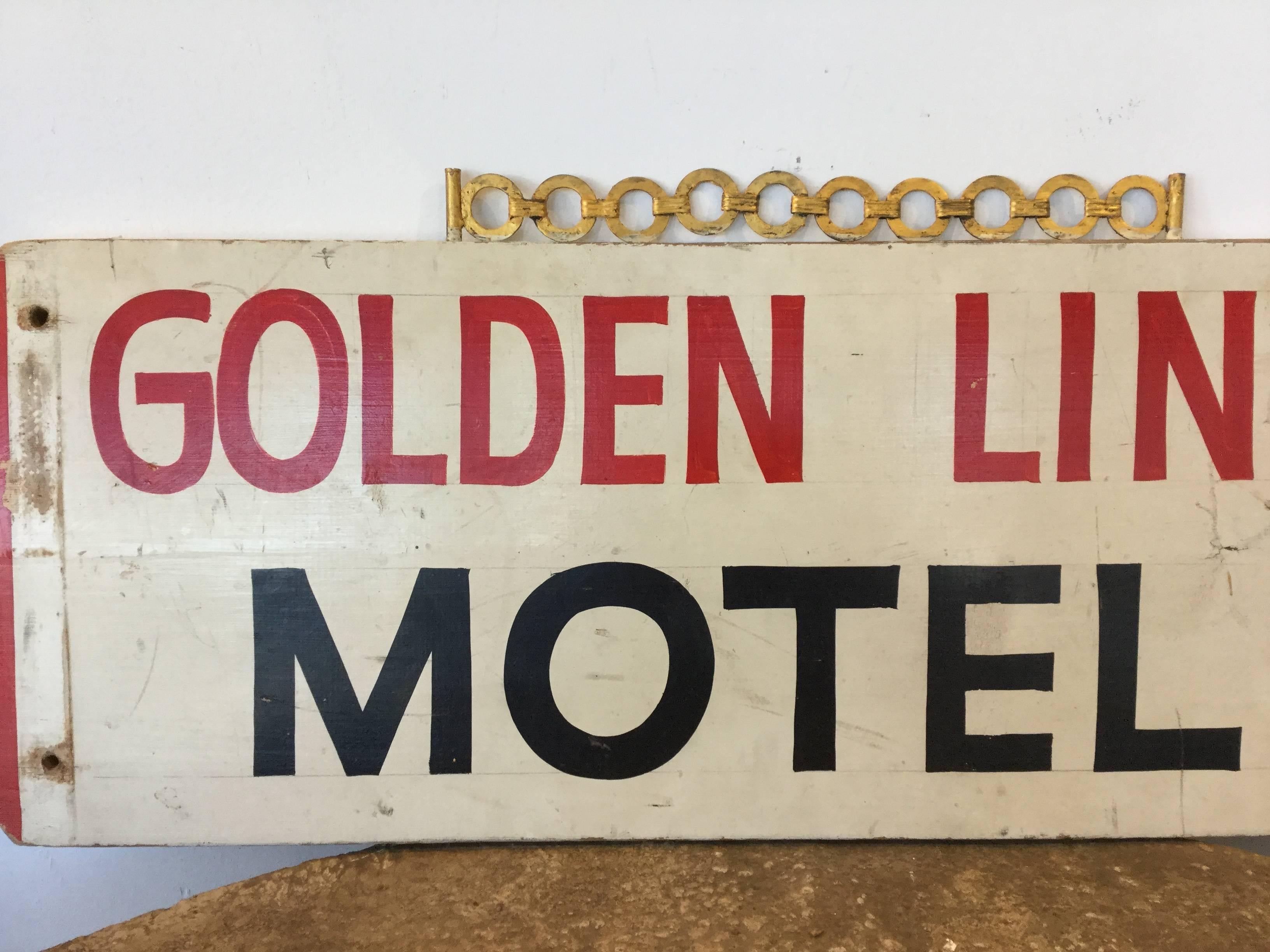 Great 1960s motel sign. Golden Link motel complete with gold painted links. Maybe building the lily here .. but life is short!
