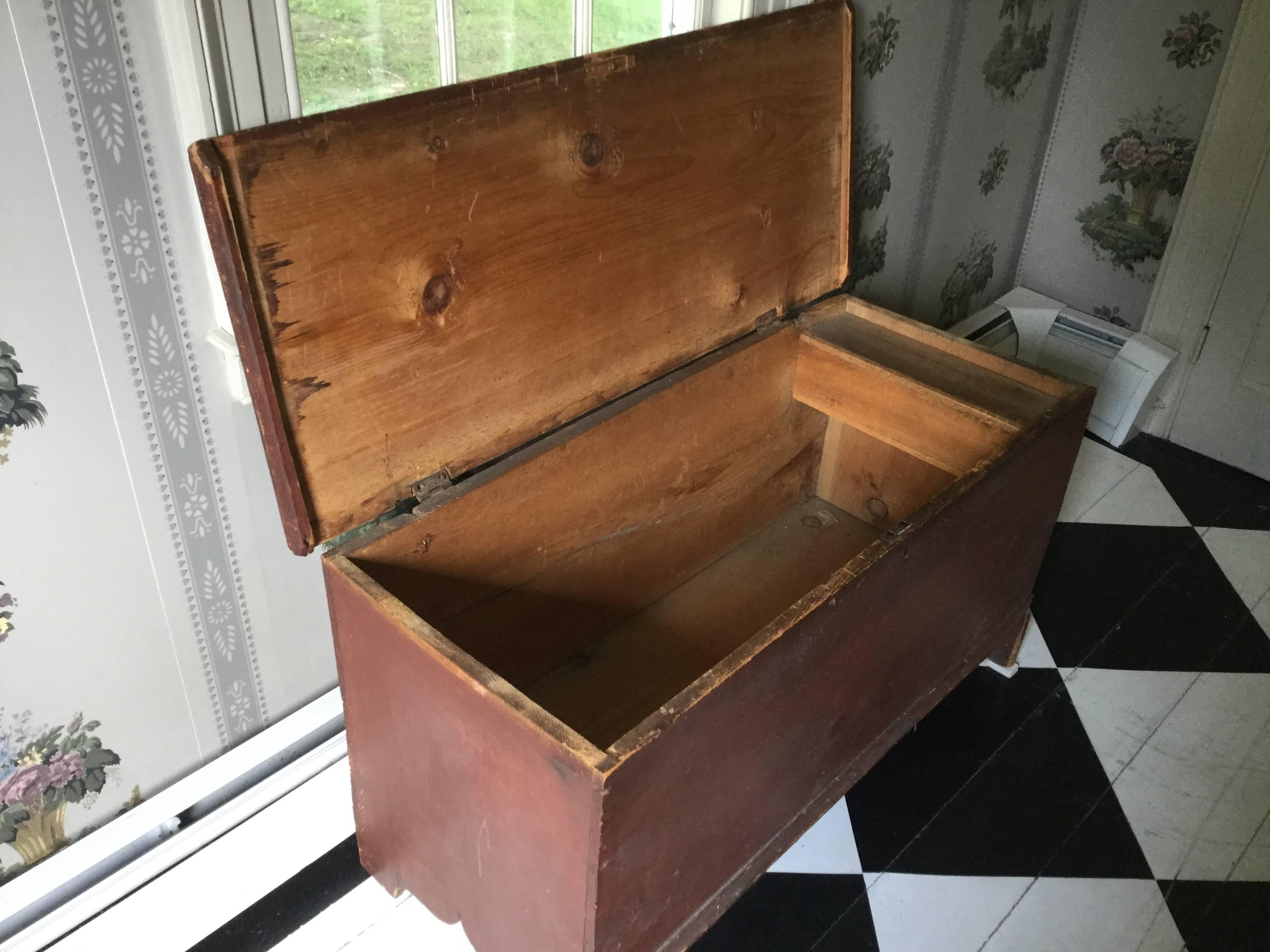 Mid-19th Century Early American Six Board Blanket Chest For Sale