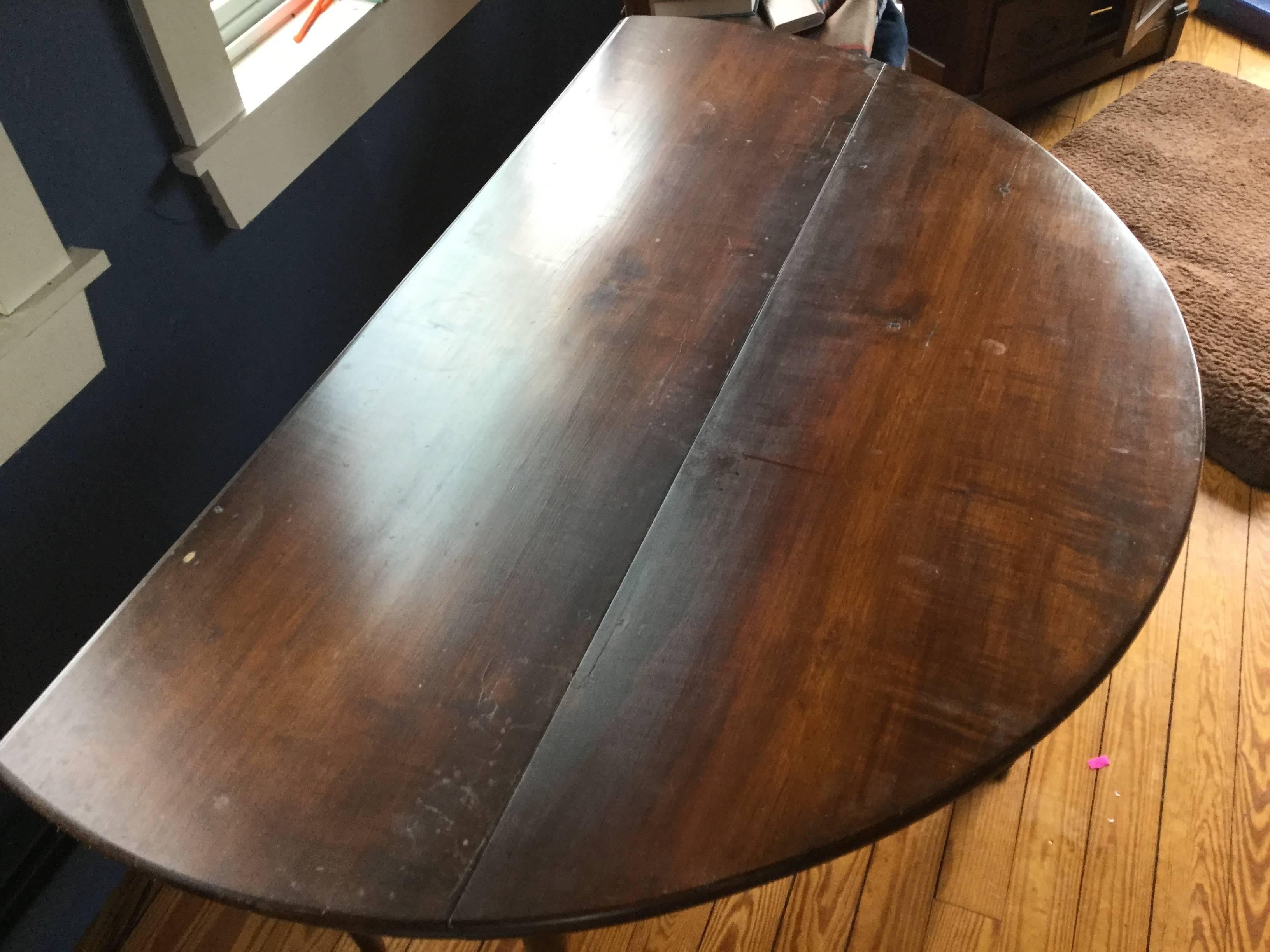 American 18th Century Queen Anne Table For Sale