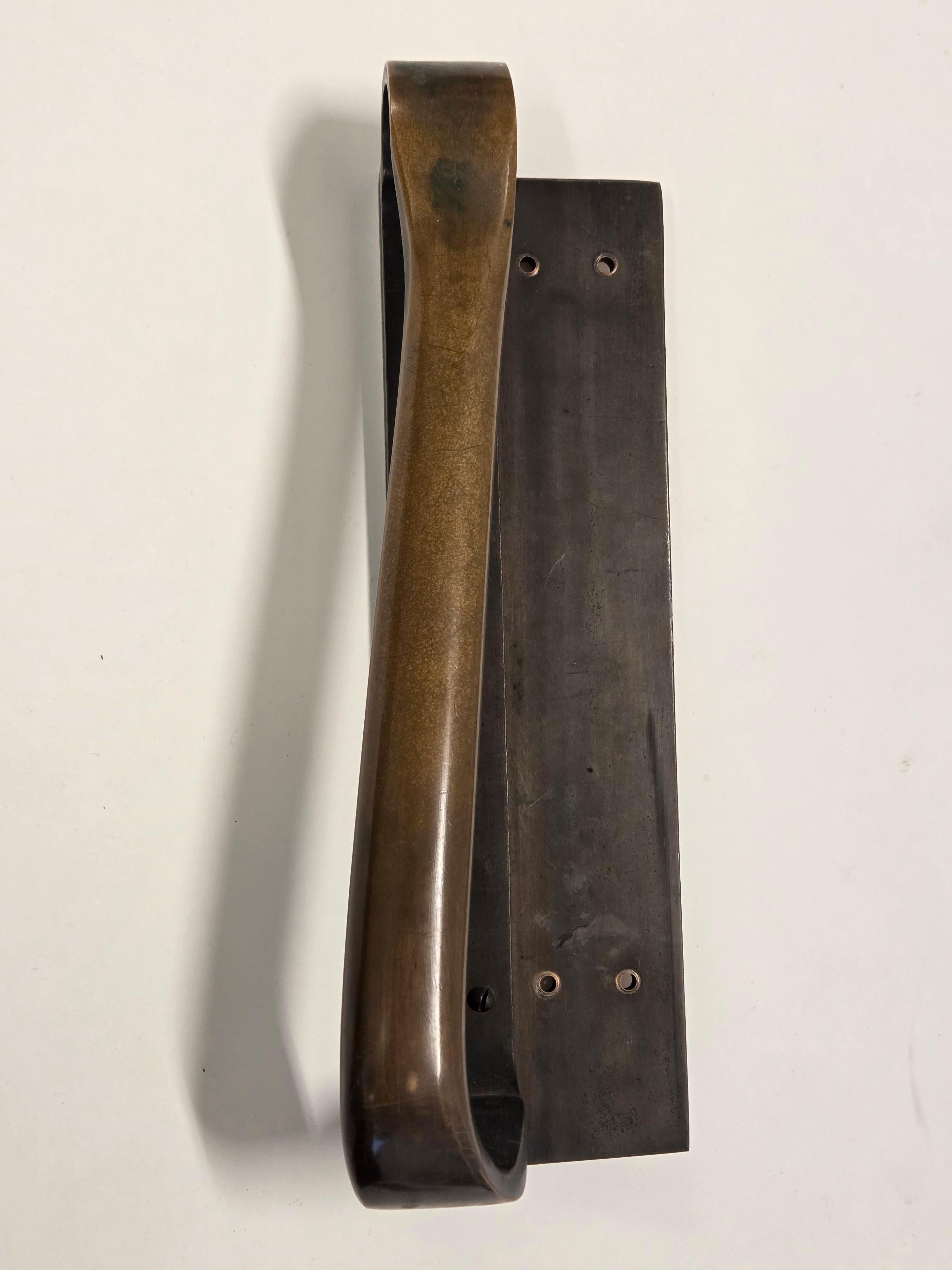 Türgriffe aus Bronze von Alvar Aalto für Valaistustyö im Angebot 2