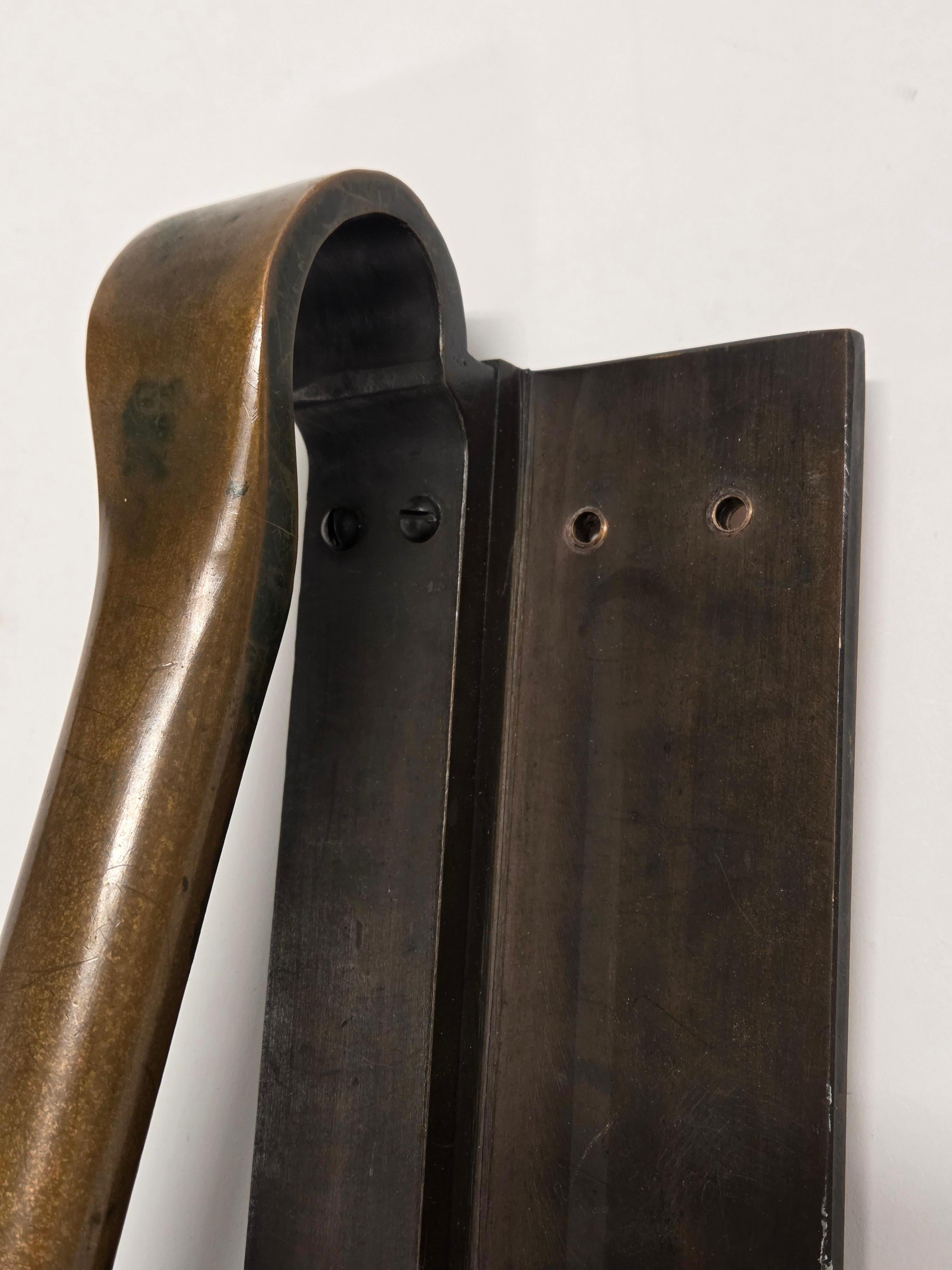 Türgriffe aus Bronze von Alvar Aalto für Valaistustyö im Angebot 6