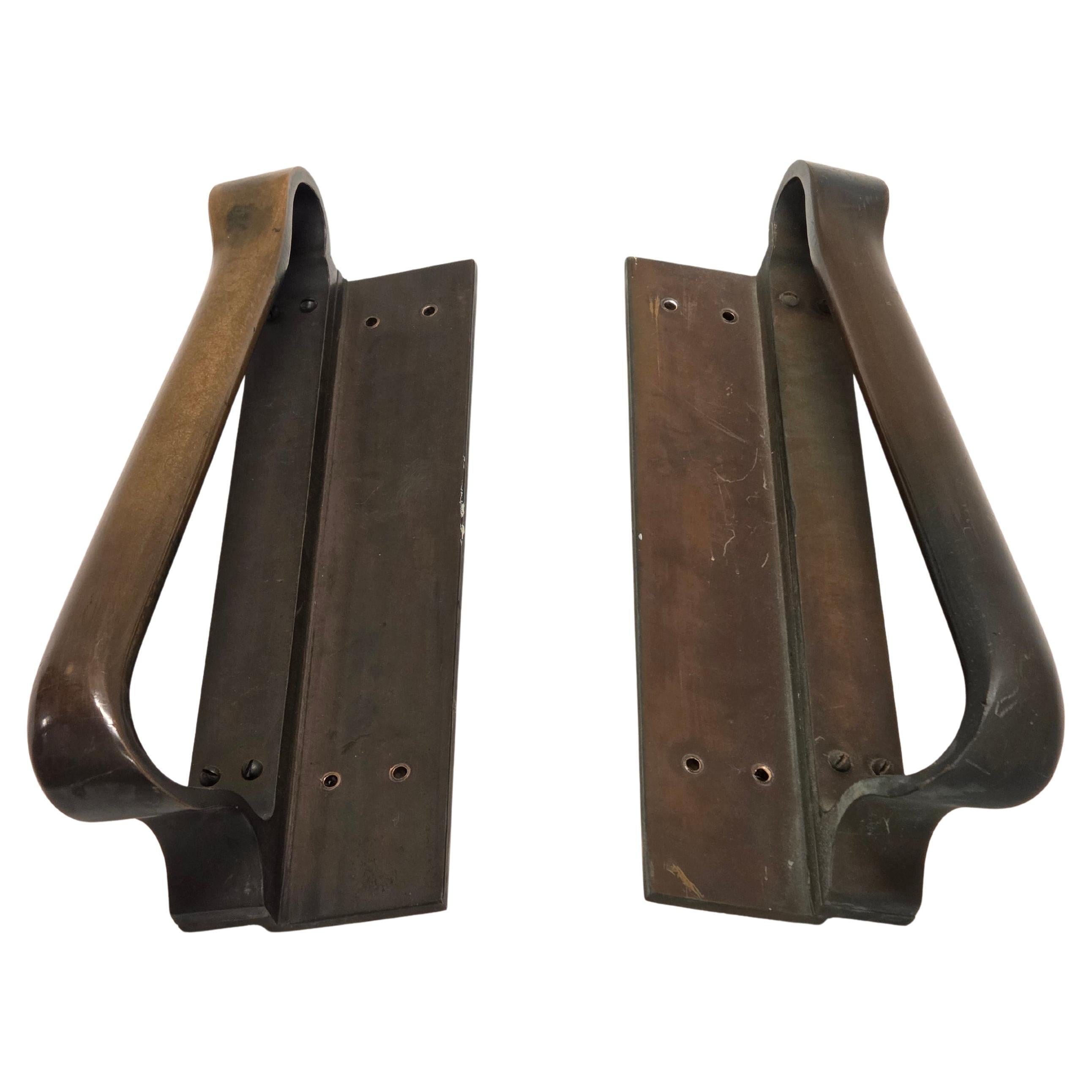 Türgriffe aus Bronze von Alvar Aalto für Valaistustyö