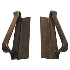 Türgriffe aus Bronze von Alvar Aalto für Valaistustyö