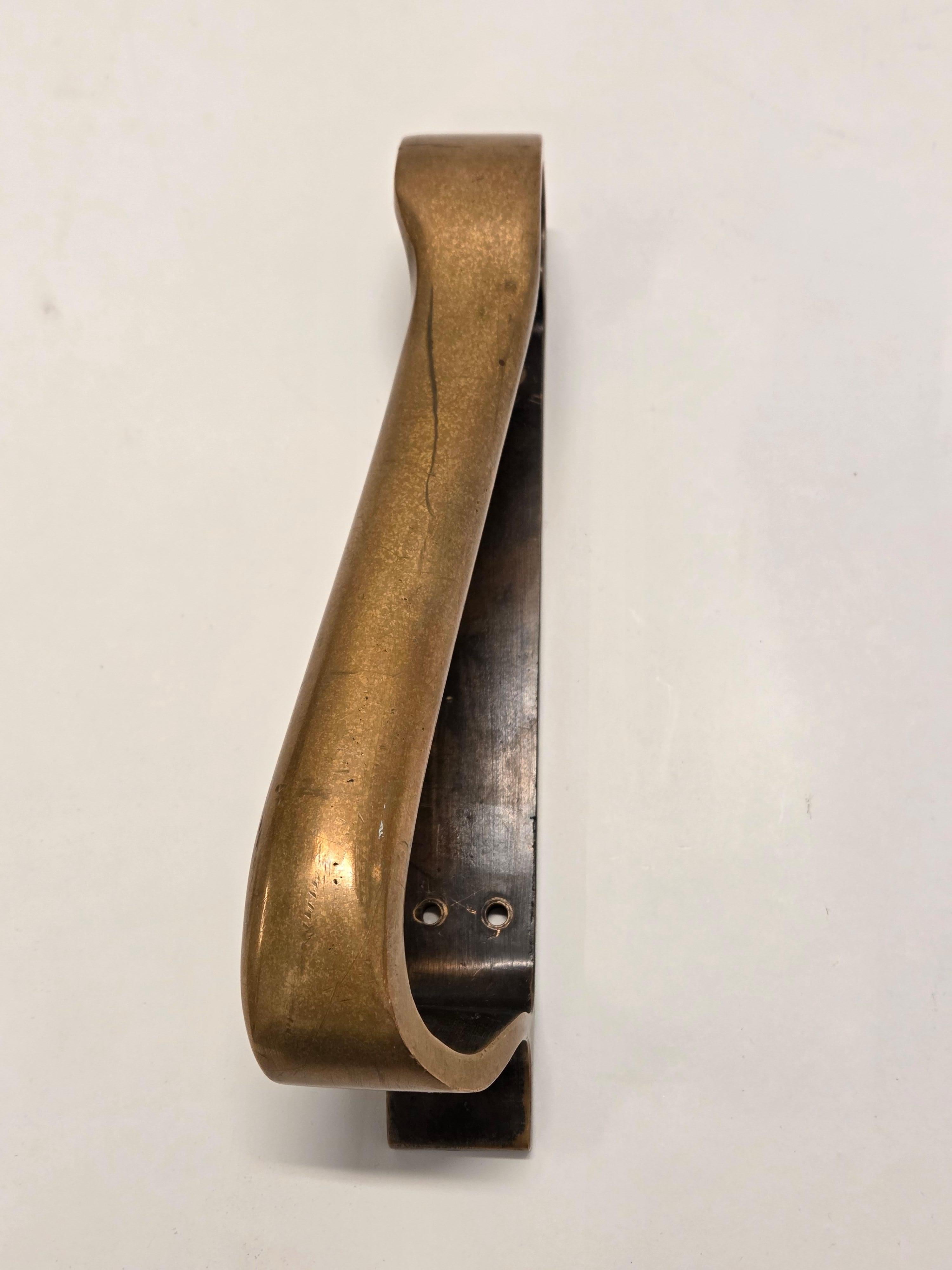 Türgriff aus Bronze von Alvar Aalto für Valaistustyö (Mitte des 20. Jahrhunderts) im Angebot