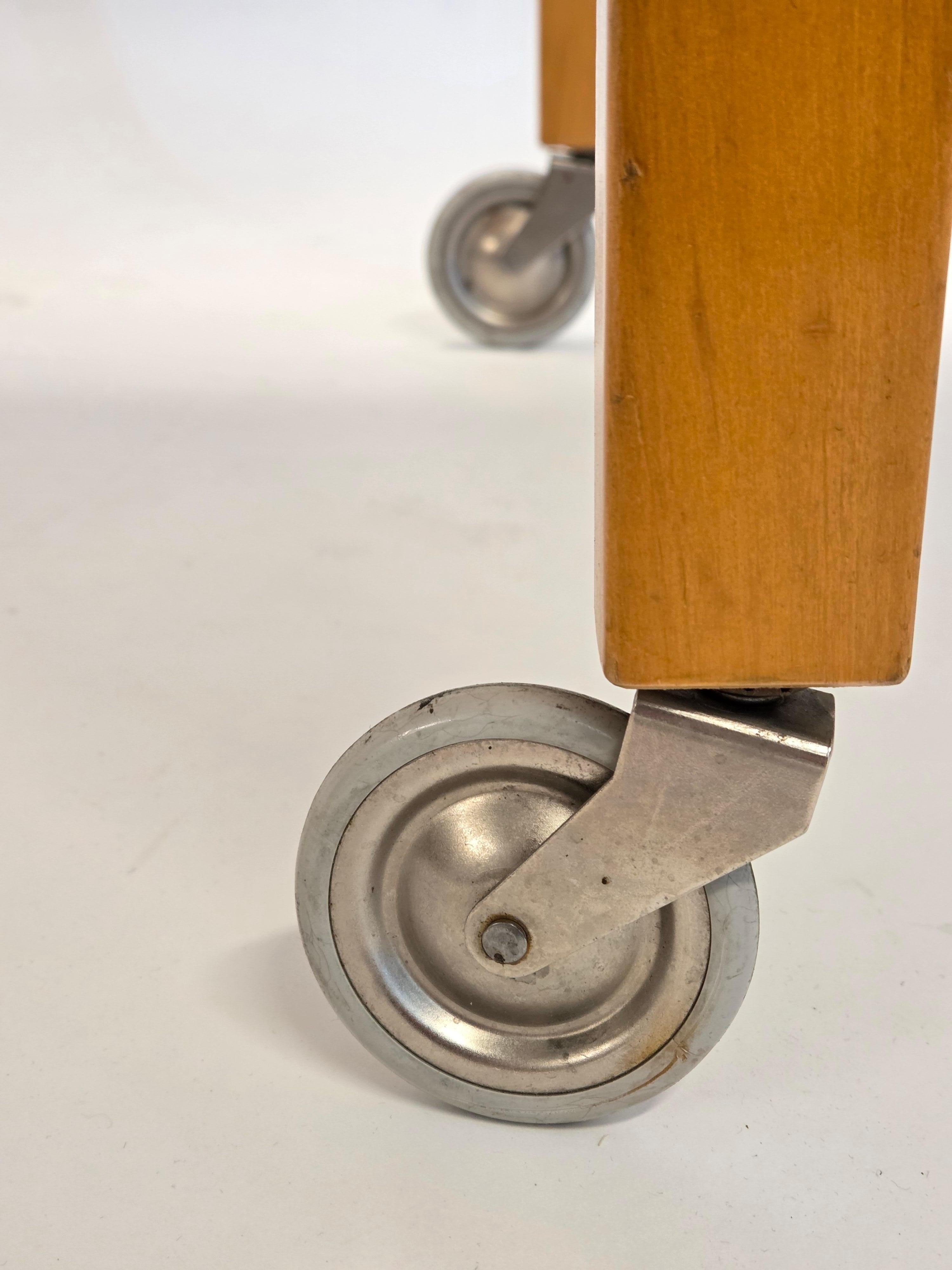Alvar Aalto Instrument Trolley Model 98 by Artek For Sale 3
