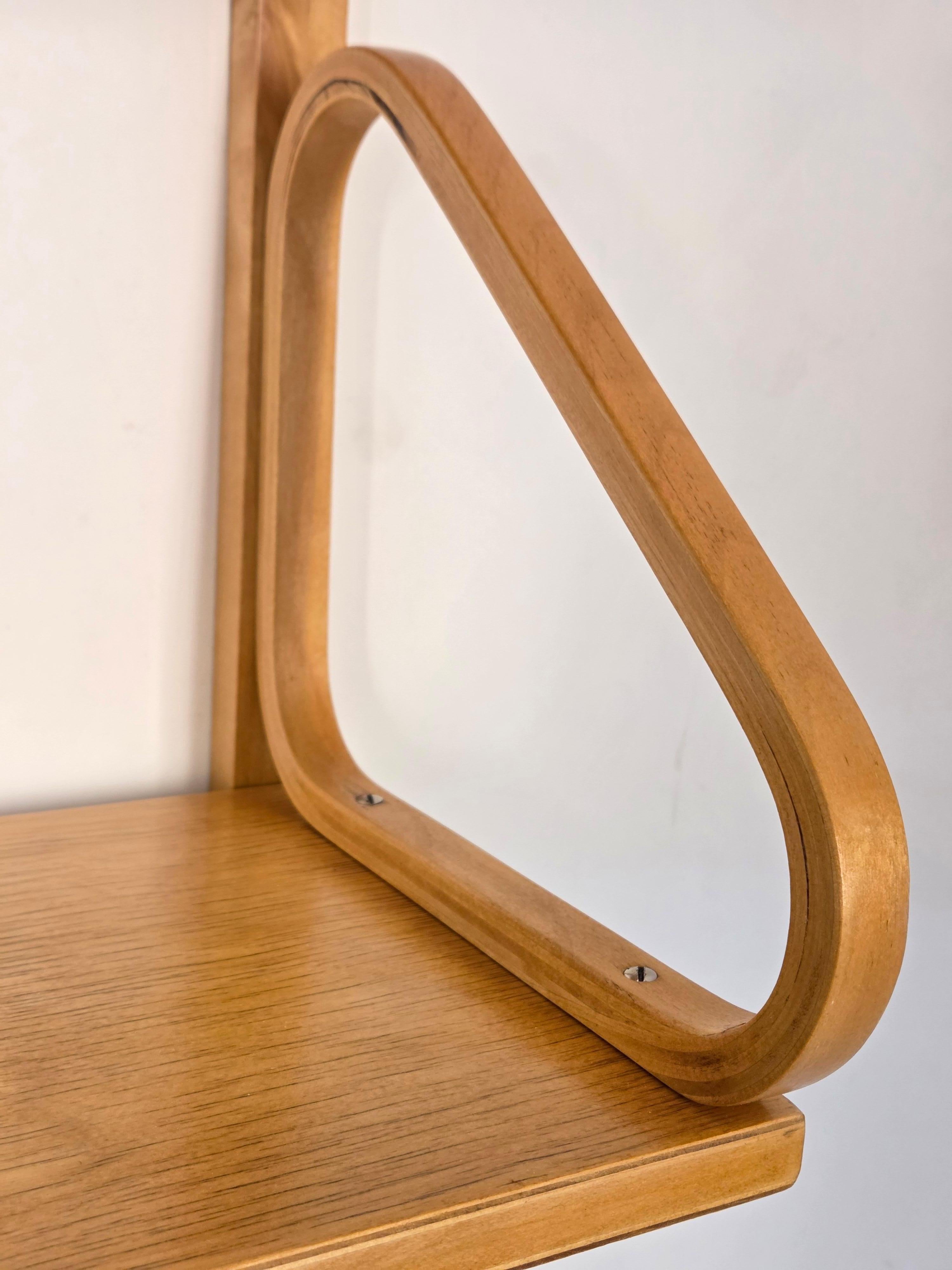 Betulla Scaffale Alvar Aalto Model 112B-3 di Artek anni '60 in vendita