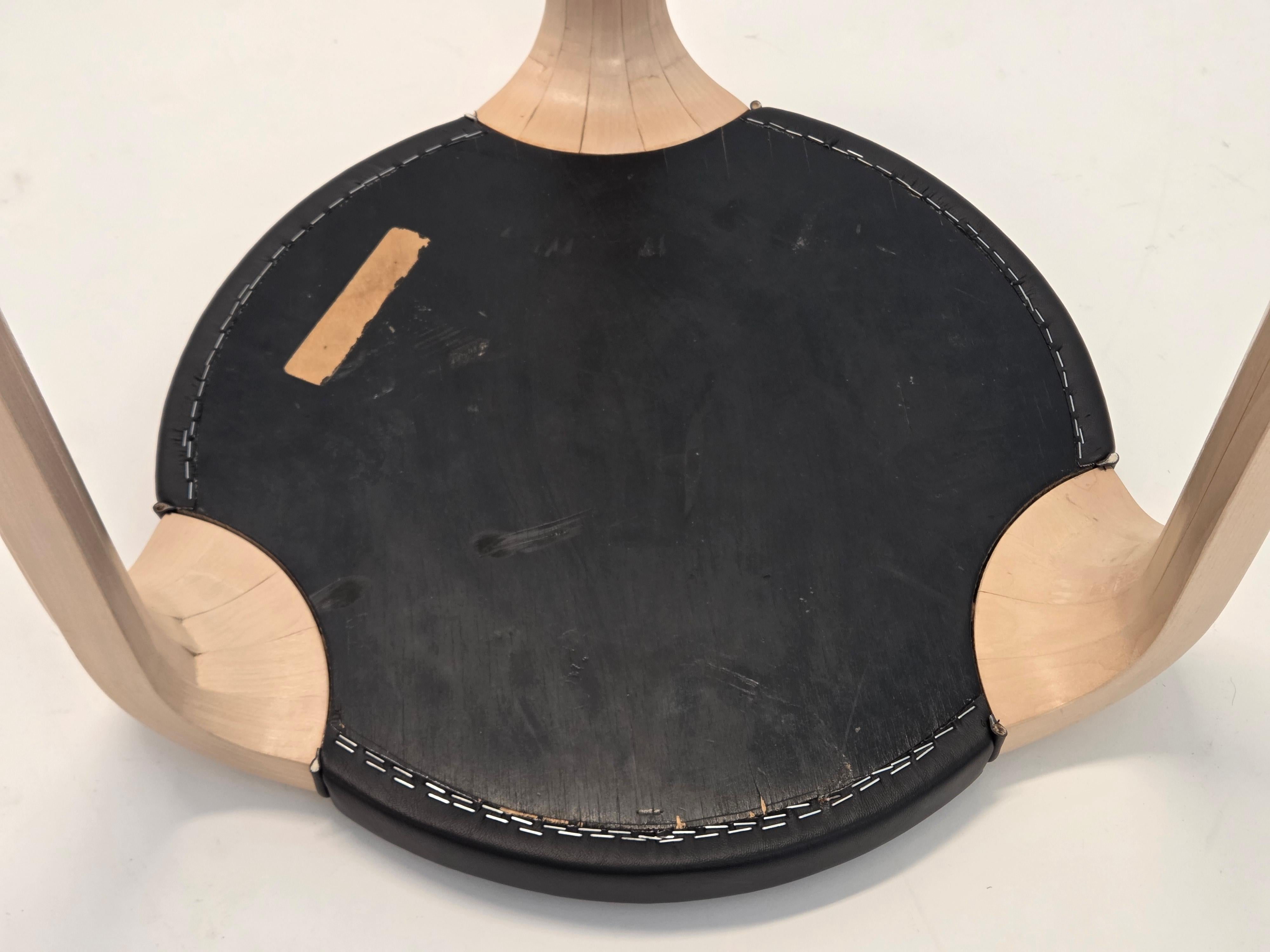 Alvar Aalto X600 Stool by Artek Birch and Leather For Sale 5