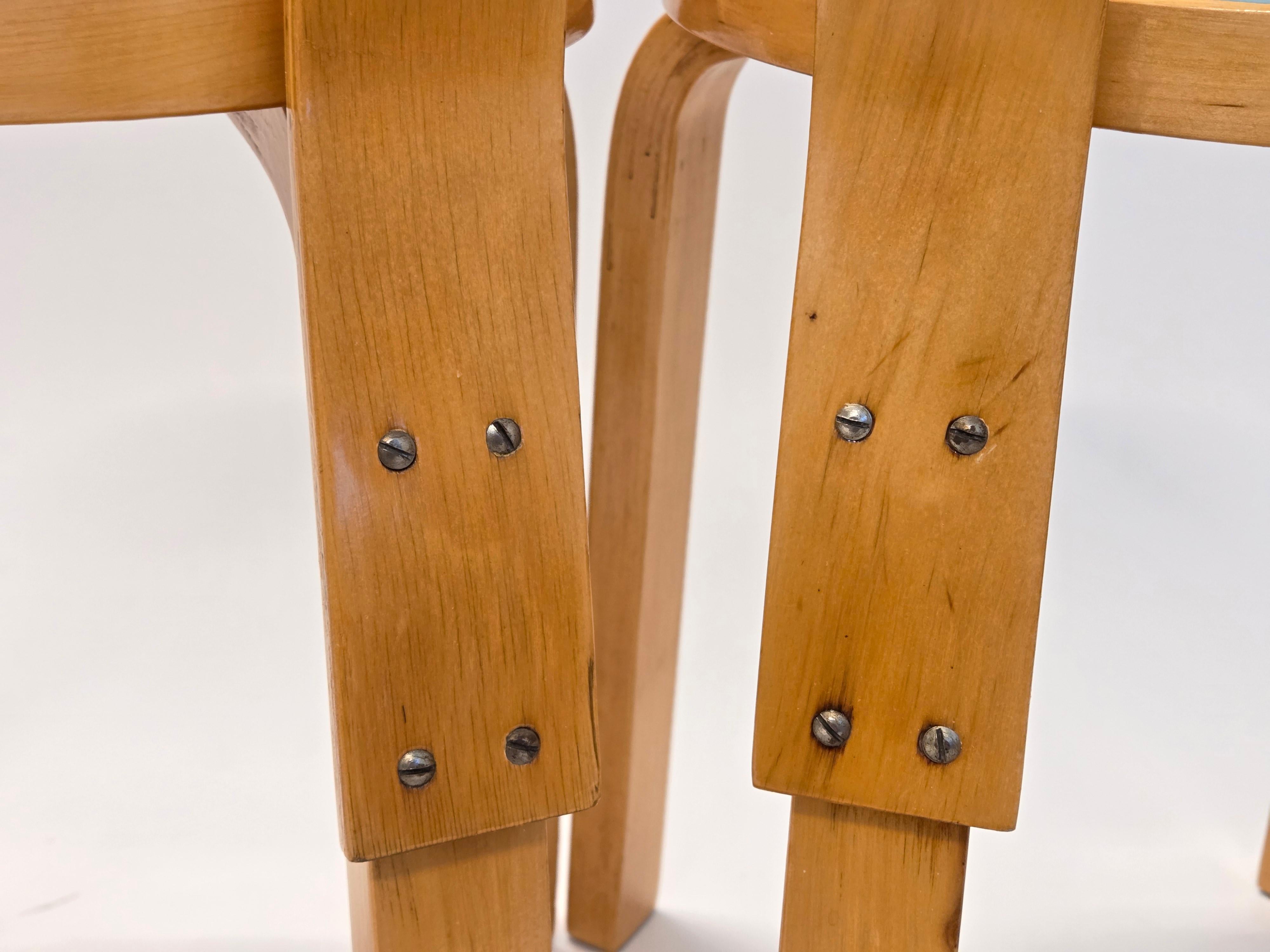 Alvar Aalto Table Model DL82 and 65 Chairs by Artek 1950s For Sale 9