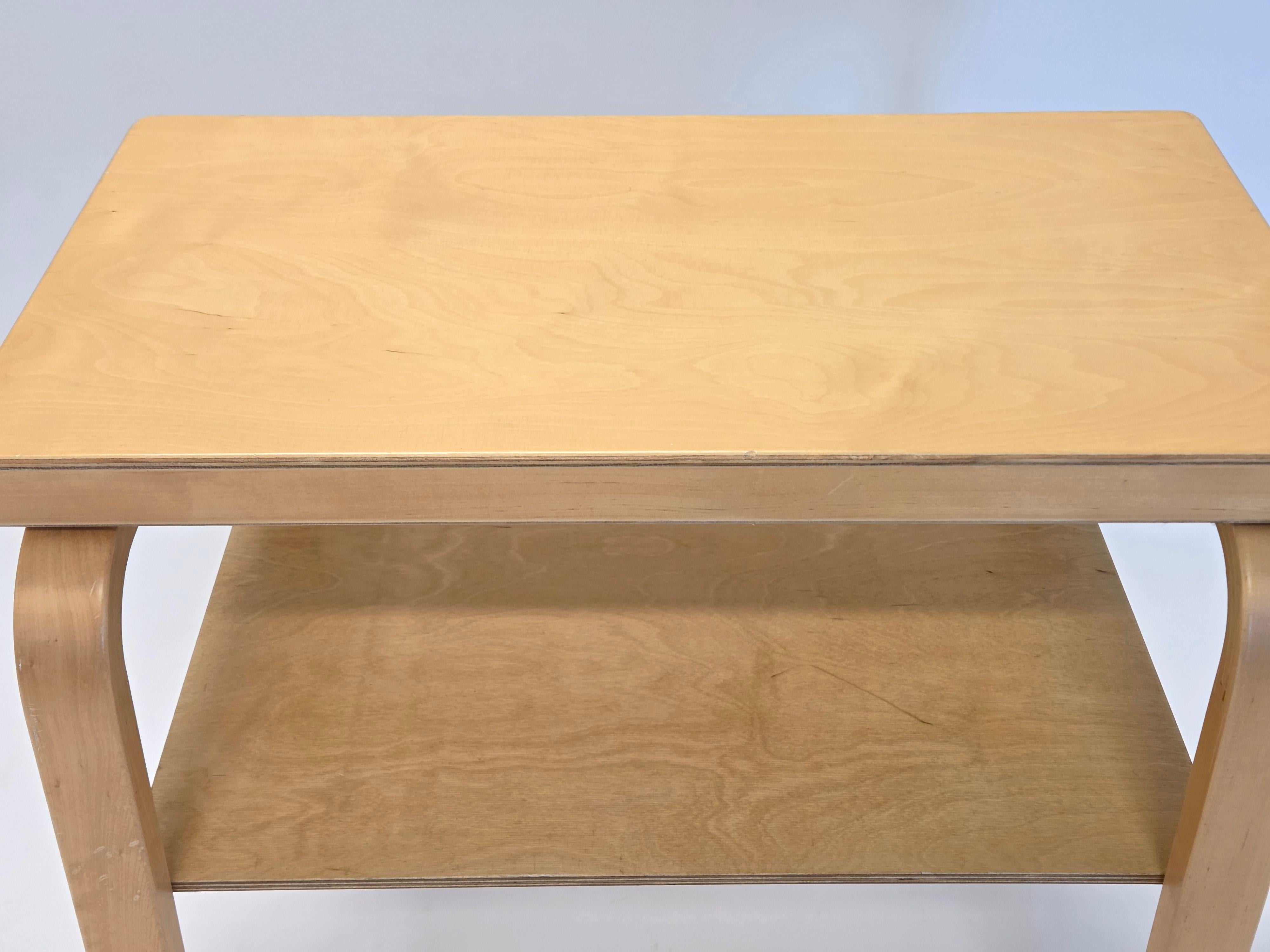 Scandinavian Modern Alvar Aalto Side Table by Artek 1950s-1960s For Sale
