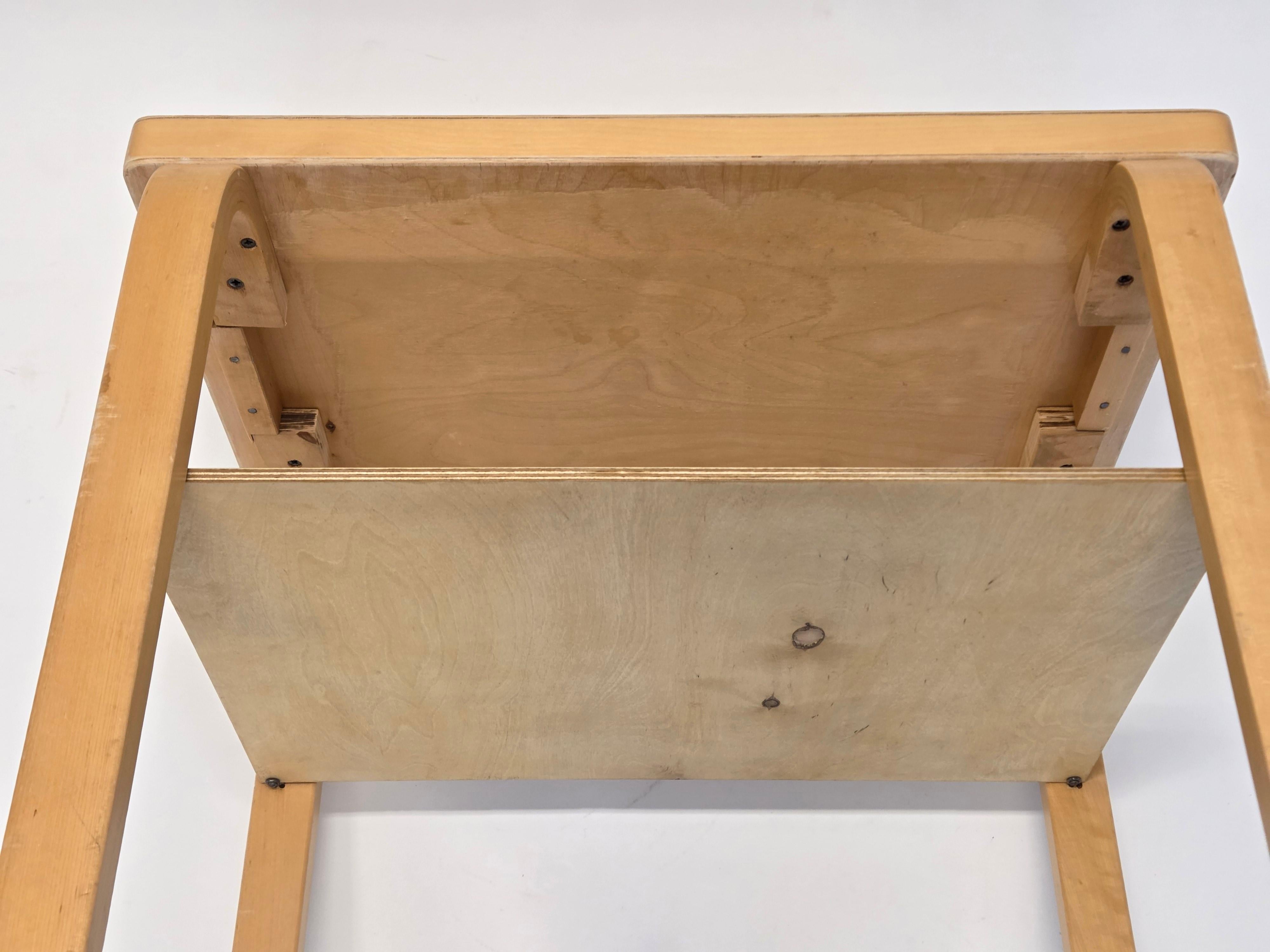 Alvar Aalto Side Table by Artek 1950s-1960s For Sale 5