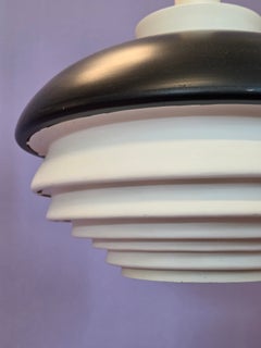 Alvar Aalto Artek A335A Ceiling Lamp, Valaistustyö
