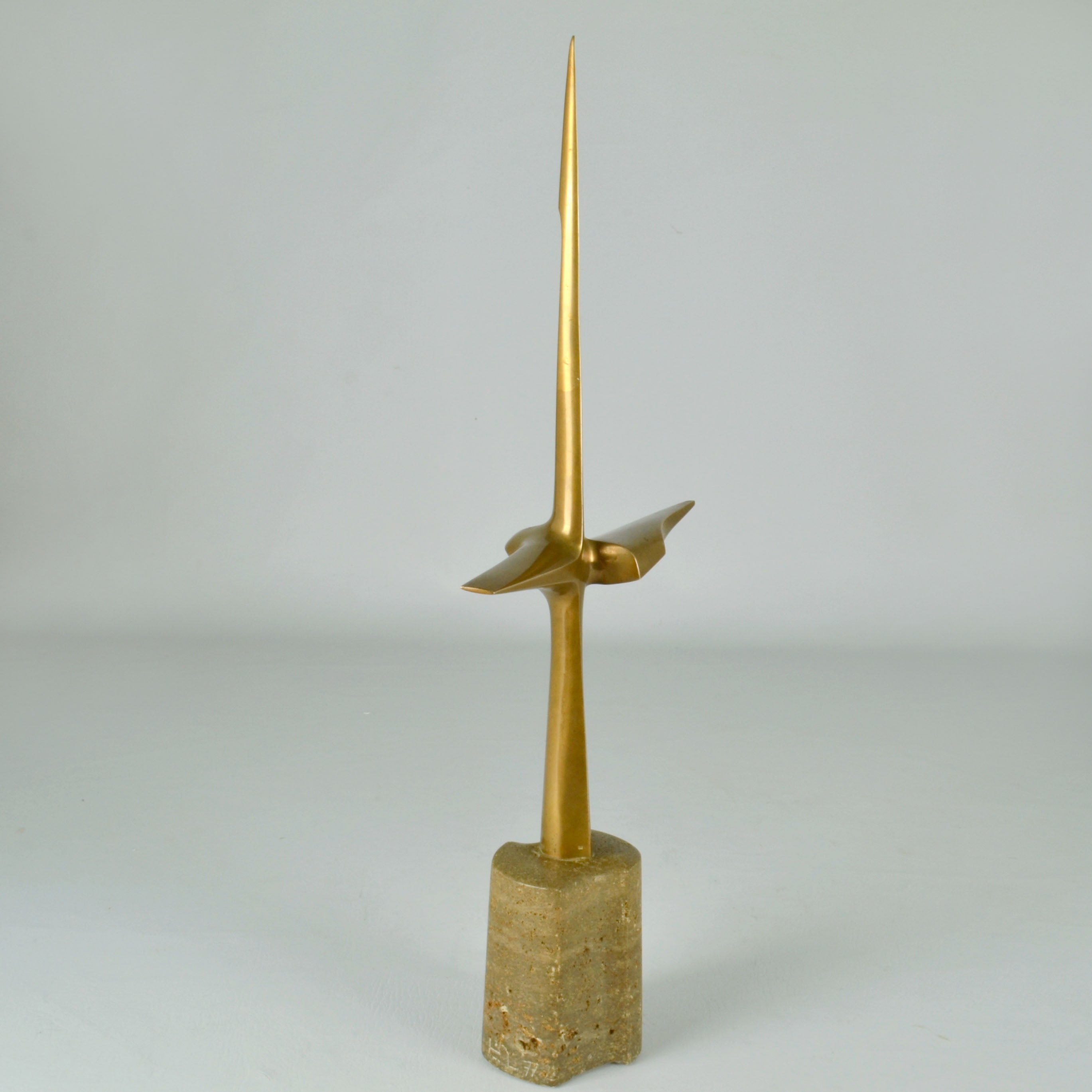 Mid-Century Modern Abstract Aerodynamic Bronze Sculpture, Dutch 1977 For Sale