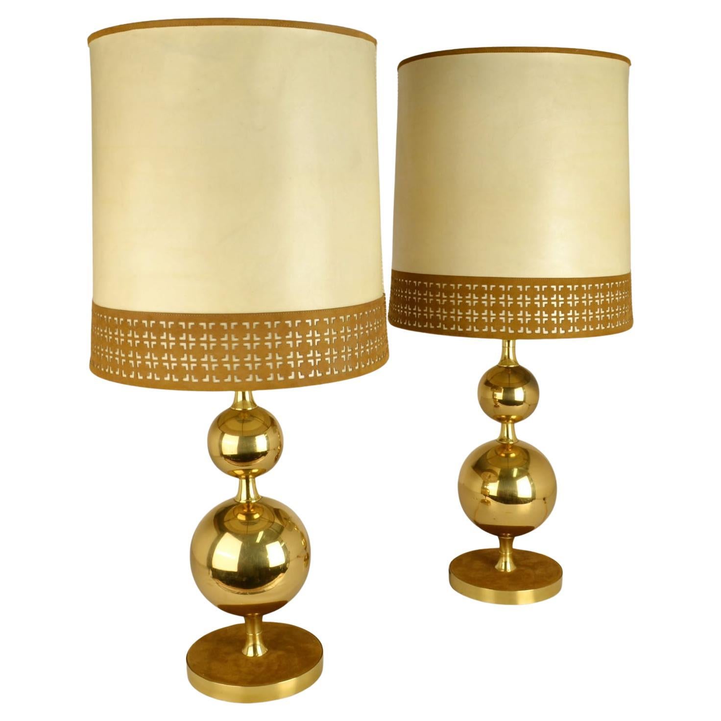 Pair of Parchment Leather Shades Table Lamps on Brass Bases 1970's in vendita 10