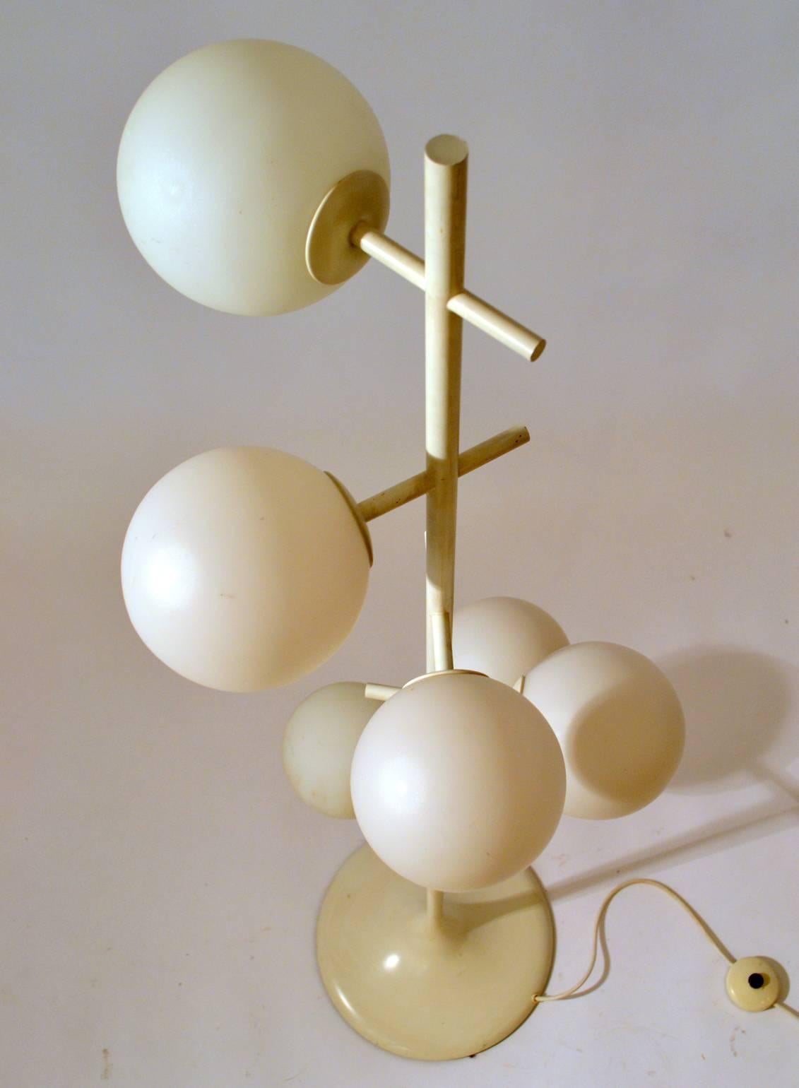 floor lamp round globe