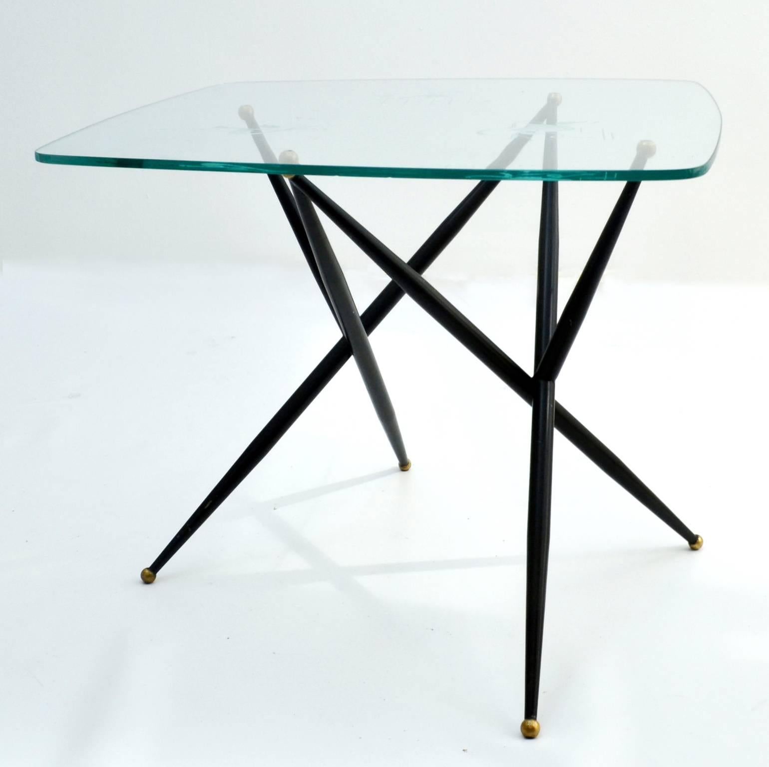 Italian Etched Glass Top Coffee Table on Black Metal Leg In Excellent Condition For Sale In London, GB
