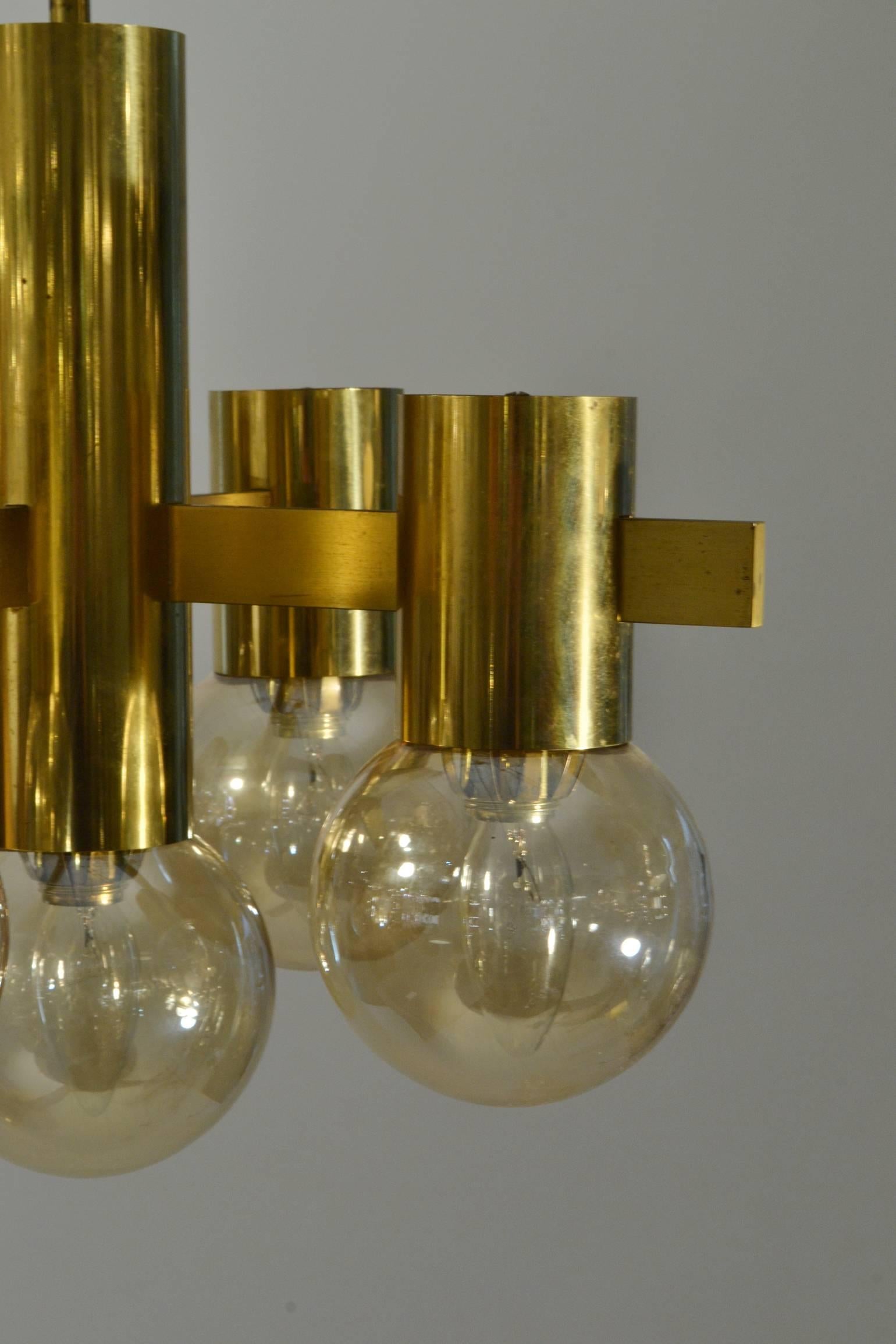 1970s Italian Brass Pendant by Sciolari with Five Honey Glass Globes 3