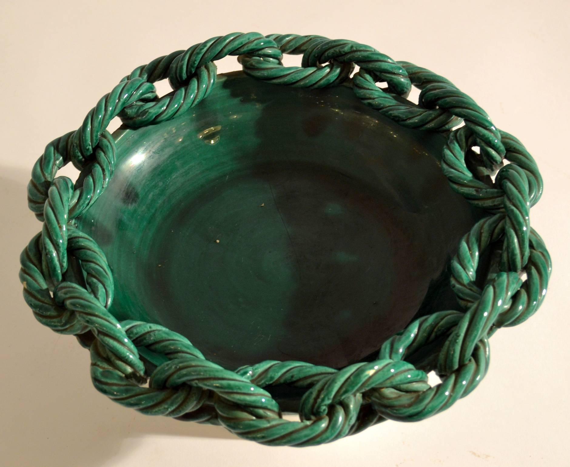 Mid-Century Modern 1950s Bowl in Emerald Green Ceramic with Chained Rope Edge by Vallauris, France